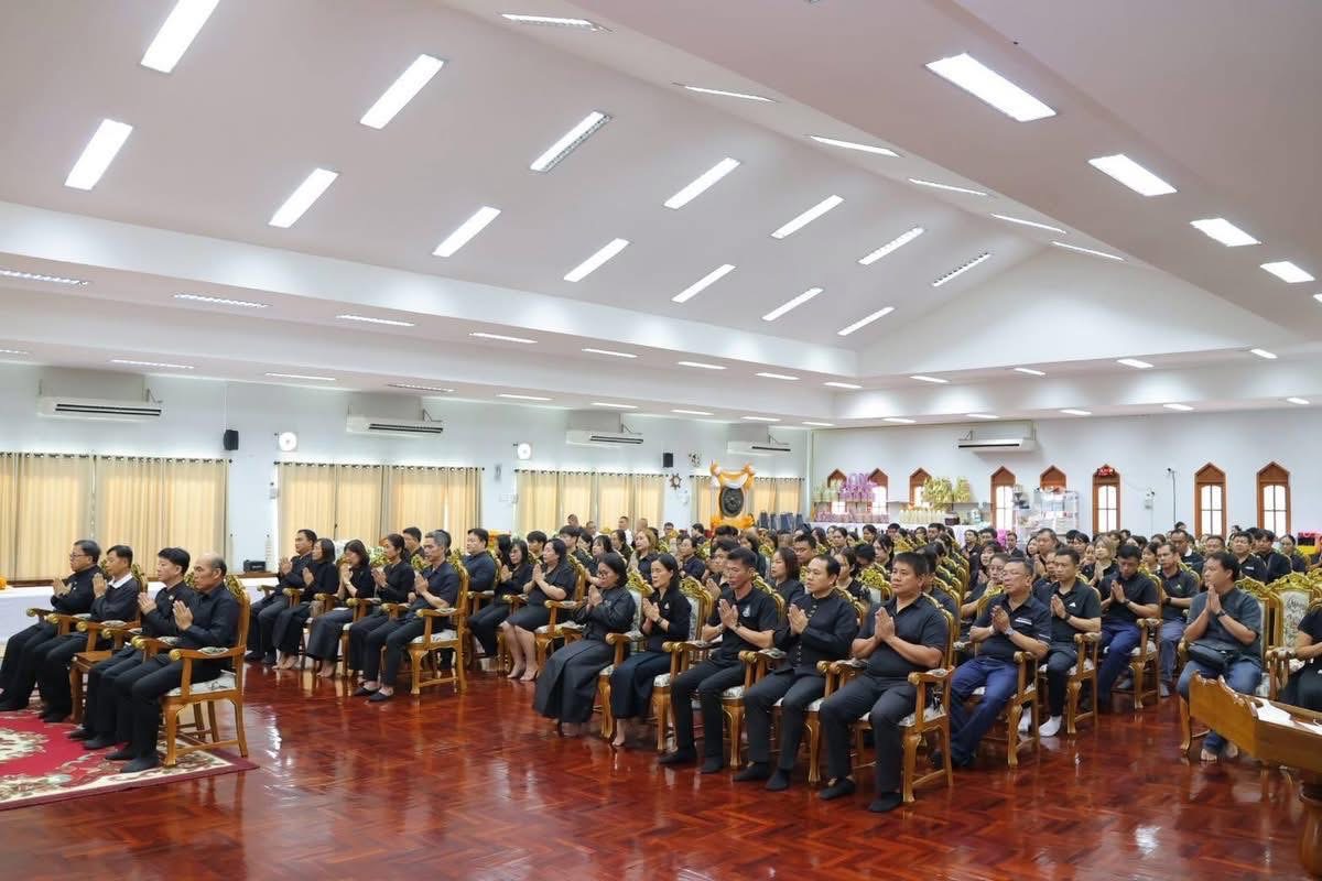 ร่วมพิธีบำเพ็ญกุศล เพื่ออุทิศถวายพระราชกุศลแด่สมเด็จพระเจ้าลูกเธอ เจ้าฟ้าพัชรกิติยาภา นเรนทิราเทพยวดี กรมหลวงราชสาริณีสิริพัชร มหาวัชรราชธิดา