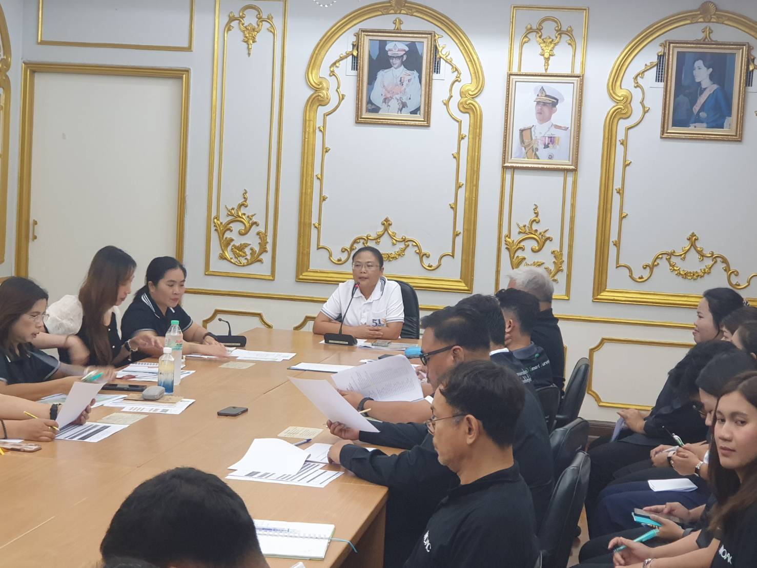 สำนักจัดการแผนที่และสารบบที่ดิน ประชุมประจำเดือนวันที่ 2 เมษายน 2569 โดยมี นางดาวรุ่ง ตันติไวทยพันธุ์ ผู้อำนวยการสำนัก เป็นประธาน