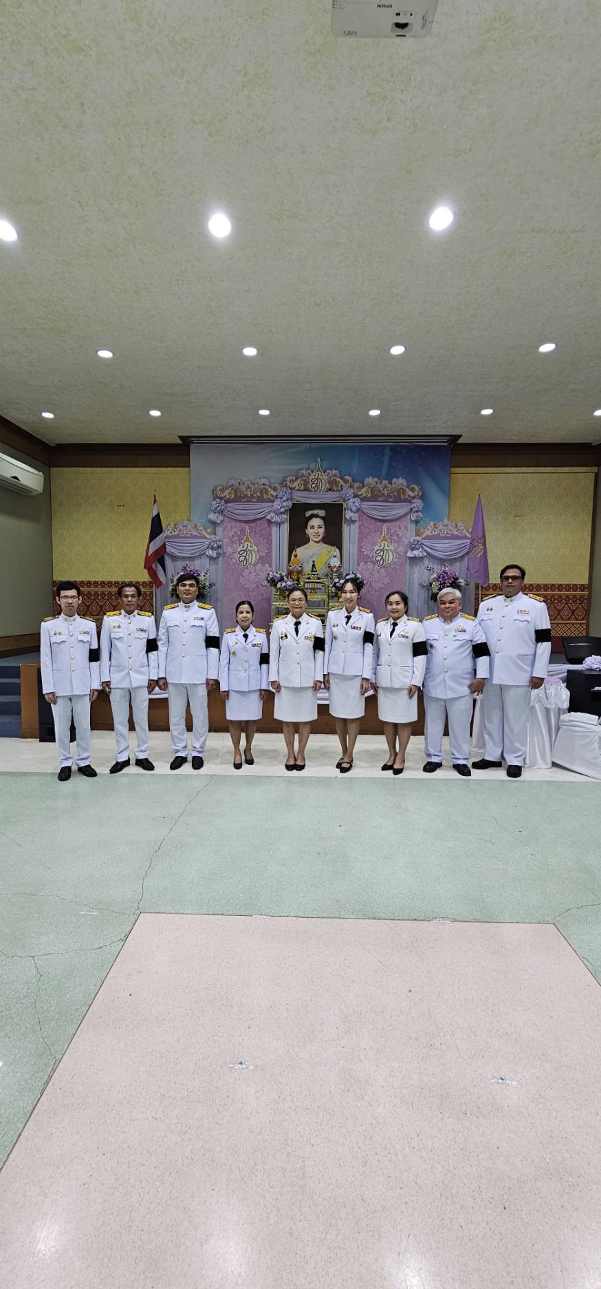 title - นางดาวรุ่ง ตันติไวทยาพันธ์ุ ผู้อำนวยการสำนักจัดการแผนที่เเละสารบบที่ดิน เข้าร่วมพิธีถวายพระพรชัยมงคล สมเด็จพระนางเจ้าฯพระบรมราชินี เนื่องในโอกาสพระราชพิธีมหามงคลเฉลิม พระขนมพรรษา 4 รอบ วันที่ 3 มิถุนายน 2569 ณ.ห้องประชุมไชยยงค์ ชูชาติ .สำนักการปฎิรูปที่ดินเพื่อเกษตรกรรม ราชดำเนินนอก เขตพระนคร  