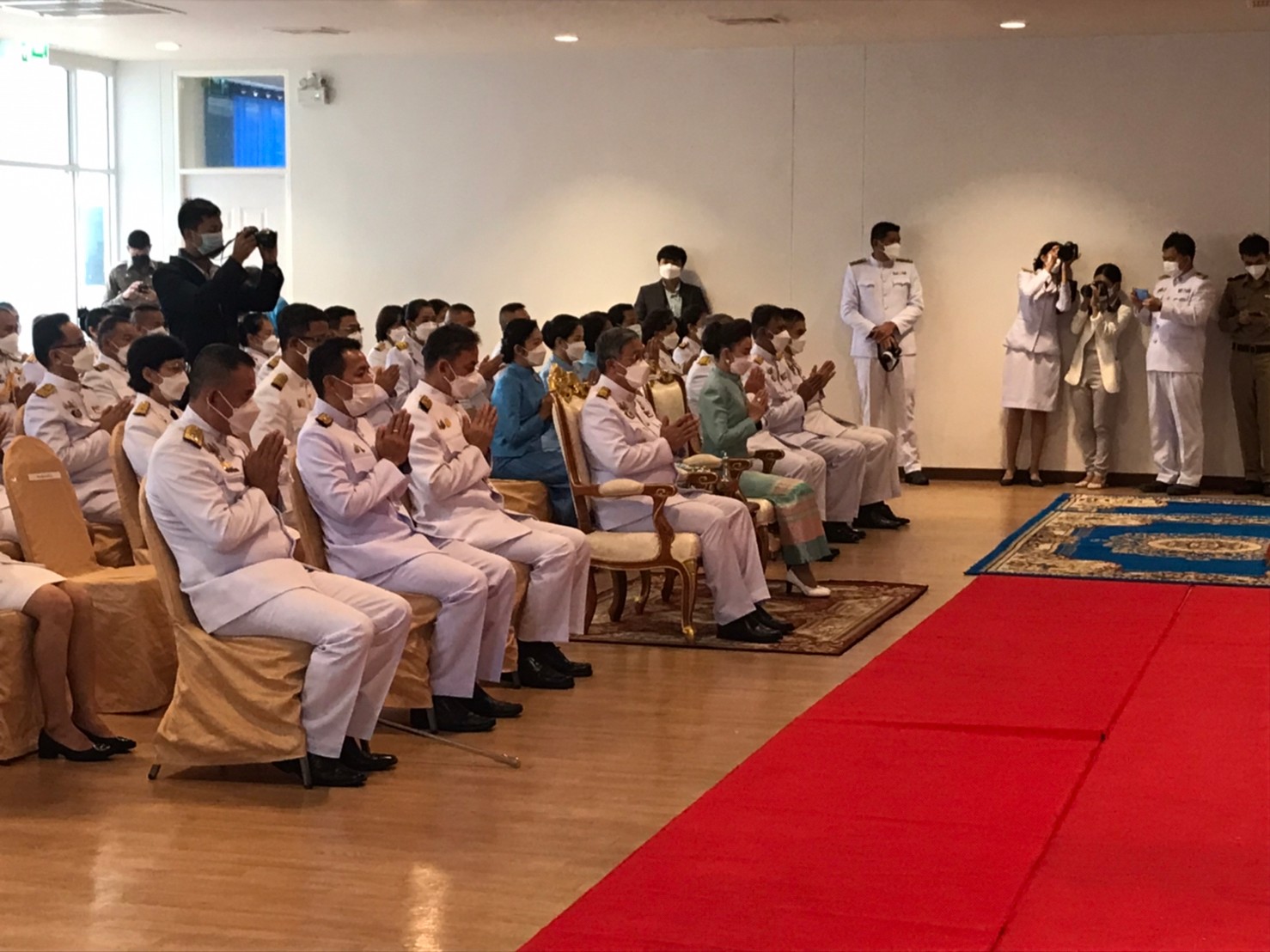 ร่วมกิจกรรมเฉลิมพระเกียรติสมเด็จพระนางเจ้าสิริกิติ์ พระบรมราชินีนาถ พระบรมราชชนนีพันปีหลวง เนื่องในโอกาสมหามงคลเฉลิมพระชนมพรรษา 90 พรรษา