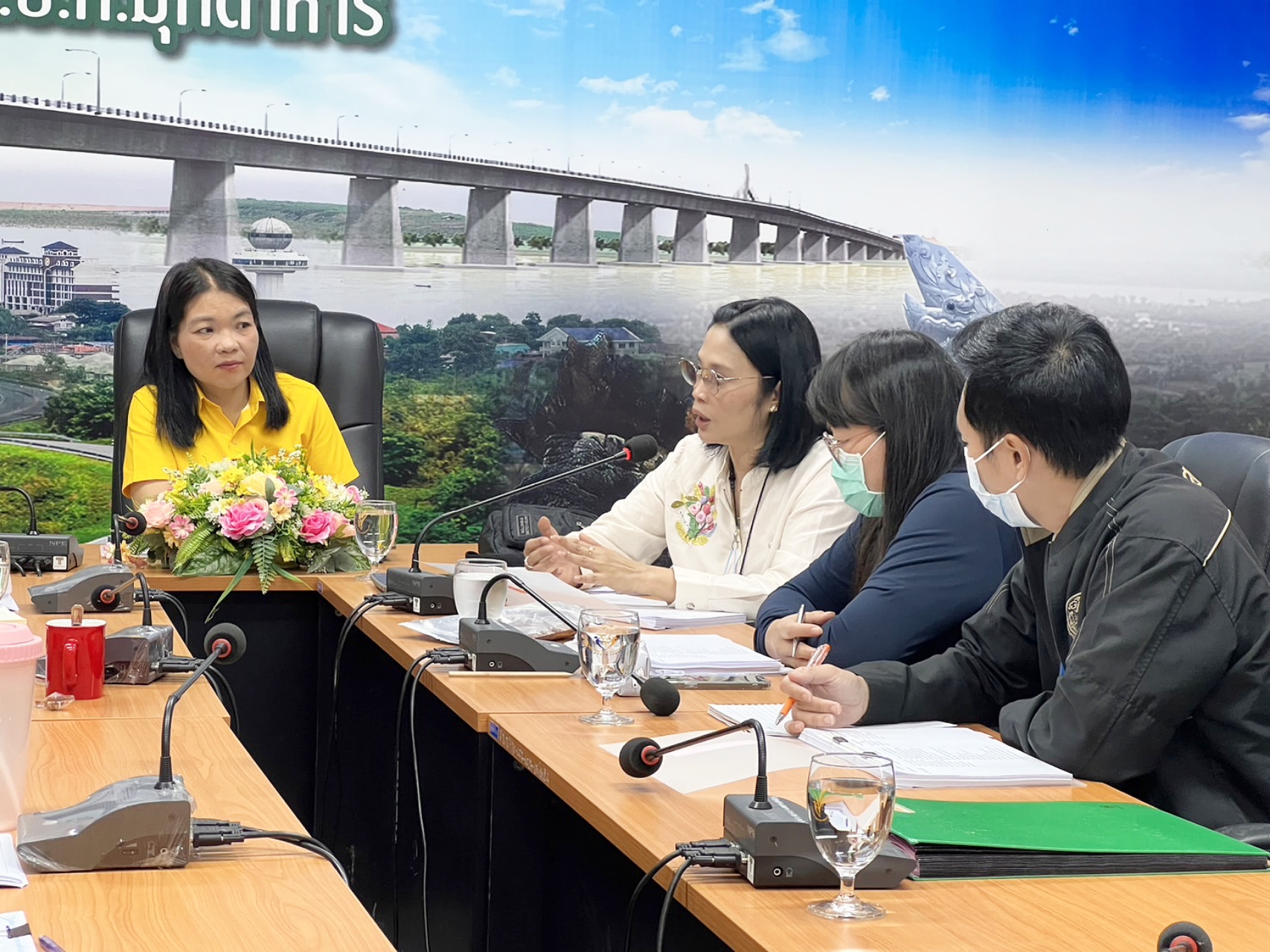 ประชุมหารือเพื่อเตรียมความพร้อมในการสมัครขอรับการรับรองมาตรฐานการให้บริการศูนย์ราชการสะดวก (GECC) ประจำปี พ.ศ.2566
