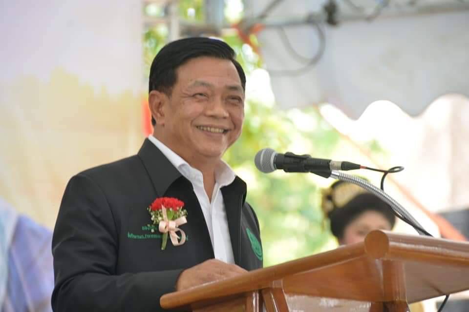 ร่วมเปิดงานรณรงค์ถ่ายทอดเทคโนโลยีการผลิตข้าวระดับเขตภาคตะวันออกเฉียงเหนือ