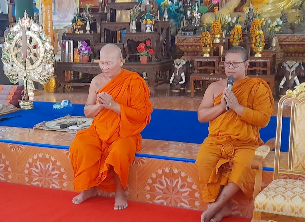  ร่วมทำบุญในโครงการพรรพชาสามเณรภาคฤดูร้อนเฉลิมพระเกียรติ