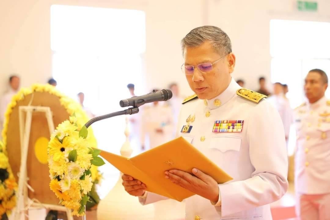 ร่วมพิธีสวดพระพุทธมนต์และพิธีทำบุญตักบาตรถวายพระราชกุศล
