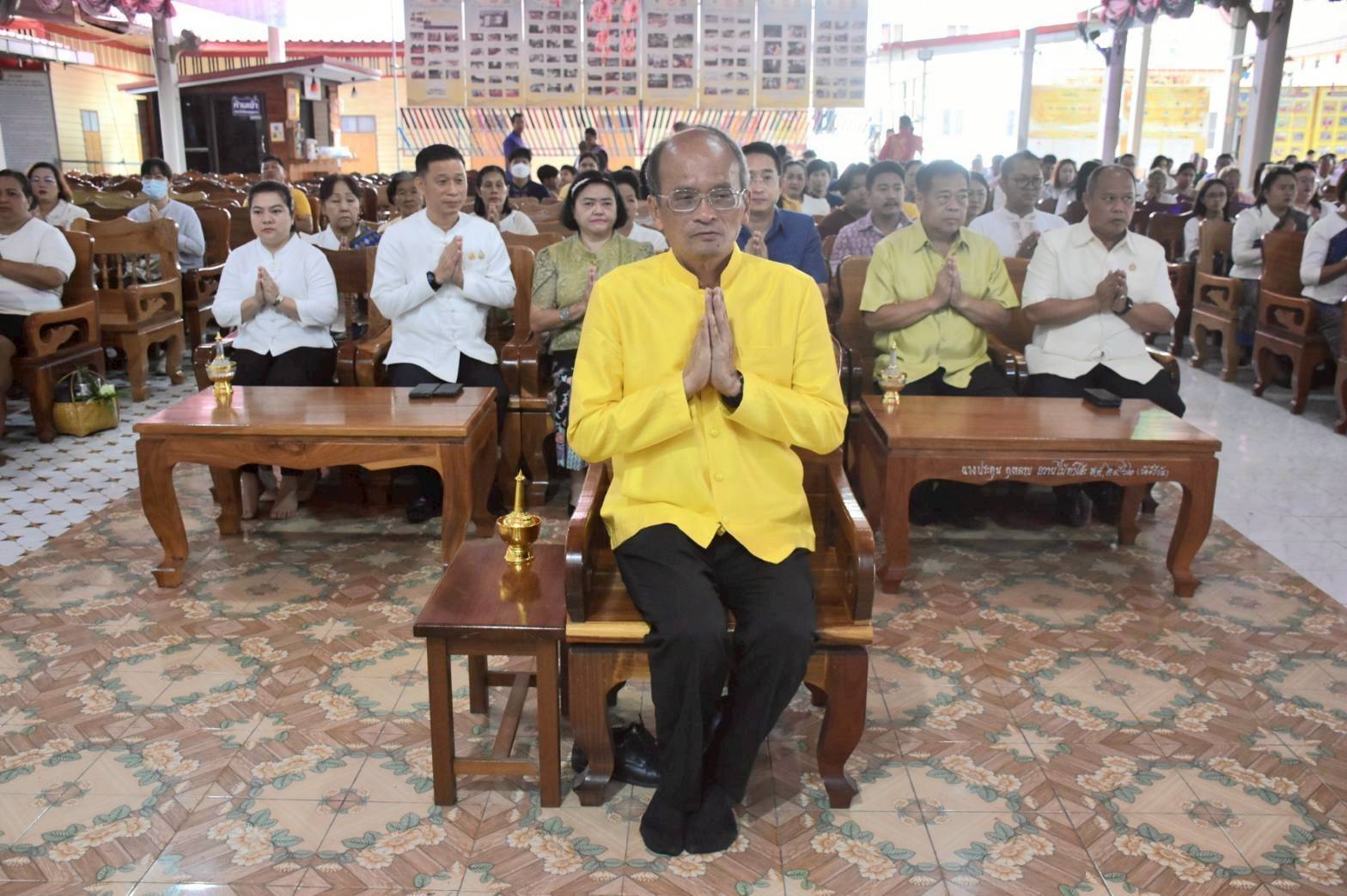 ส.ป.ก. ร่วมกิจกรรมทำบุญตักบาตร ยลวิถีลาวเวียง
