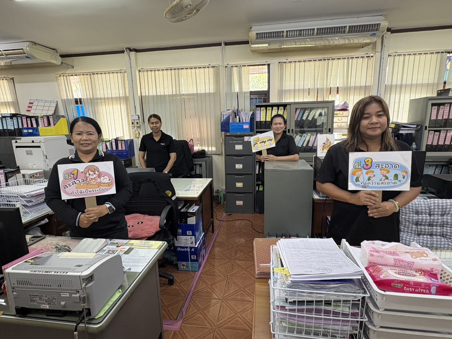 ส.ป.ก.นครนายก ร่วมทำกิจกรรม Big Cleaning Day 