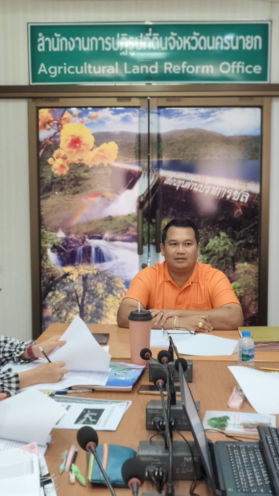 ส.ป.ก.นครนายก ประชุมคณะทำงานติดตามเร่งรัดจัดเก็บหนี้เงินกองทุนการปฏิรูปที่ดินฯ ครั้งที่ 1/2568 