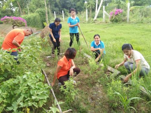 ศูนย์เรียนรู้เพื่อส่งเสริมปรัชญาของเศรษฐกิจพอเพียงและเกษตรทฤษฎีใหม่ ส.ป.ก.นครนายก