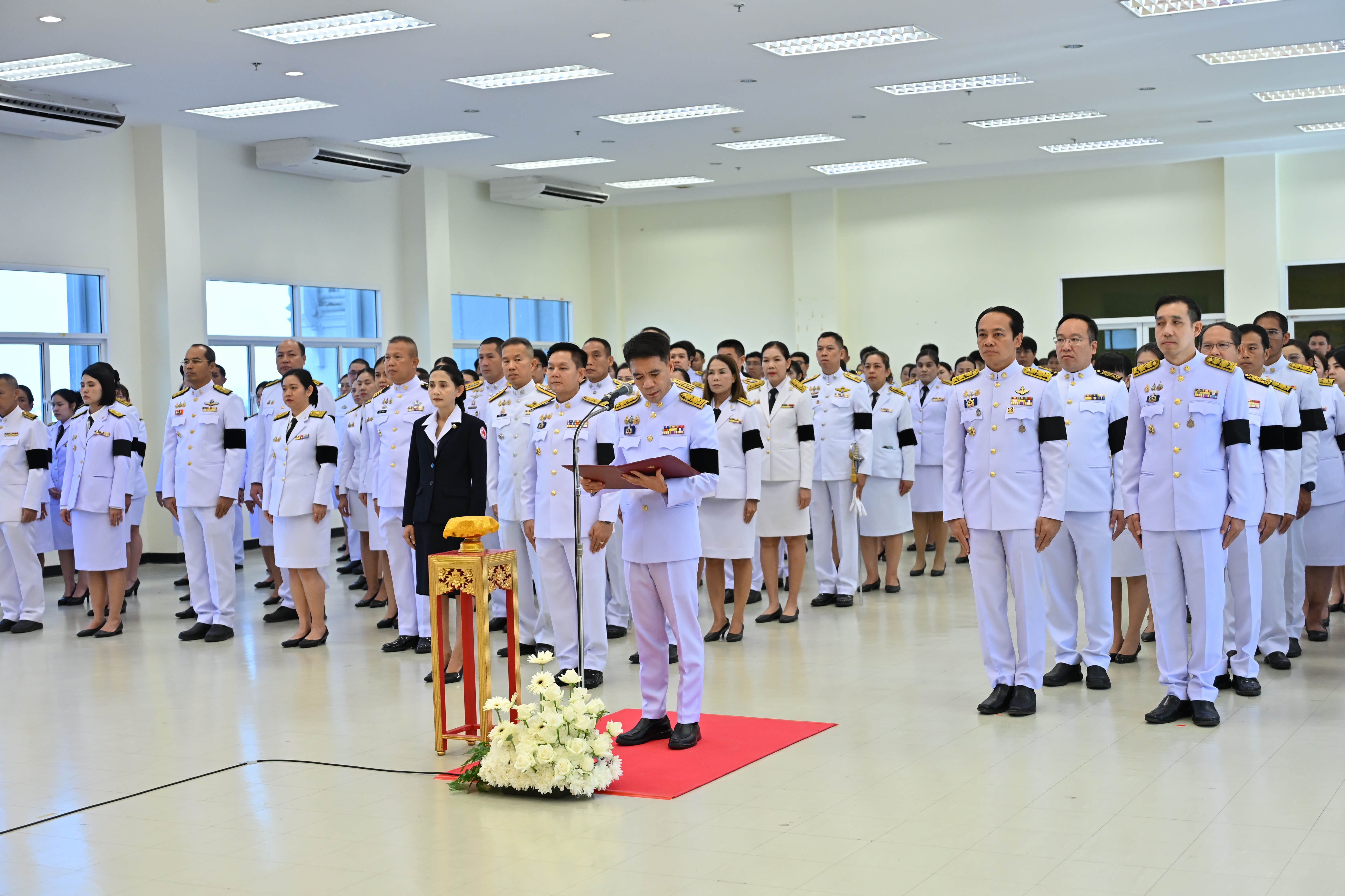 title - พิธีวางพวงมาลา หน้าพระบรมสาทิสลักษณ์ พระบาทสมเด็จพระจอมเกล้าเจ้าอยู่หัว รัชกาลที่ 4 เนื่องในวันที่ระลึกพระบาทสมเด็จพระจอมเกล้าเจ้าอยู่หัว ประจำปี 2569 
