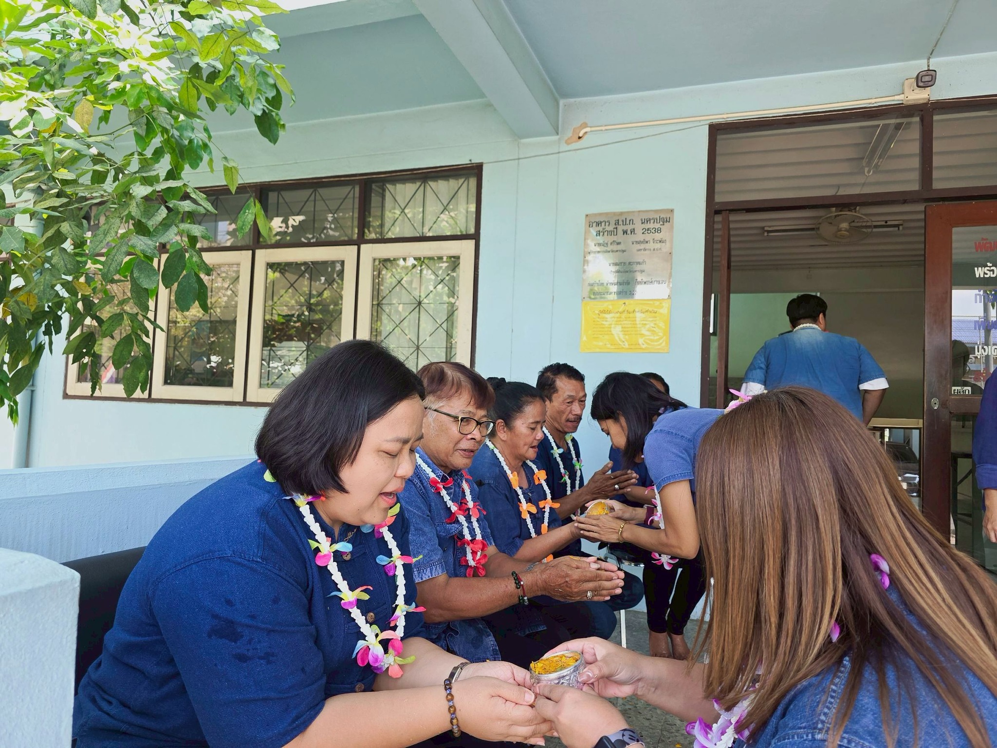 title - ส.ป.ก.นครปฐม ร่วมกิจกรรมสืบสานประเพณีไทย เนื่องในเทศกาลสงกรานต์ ประจำปี 2569