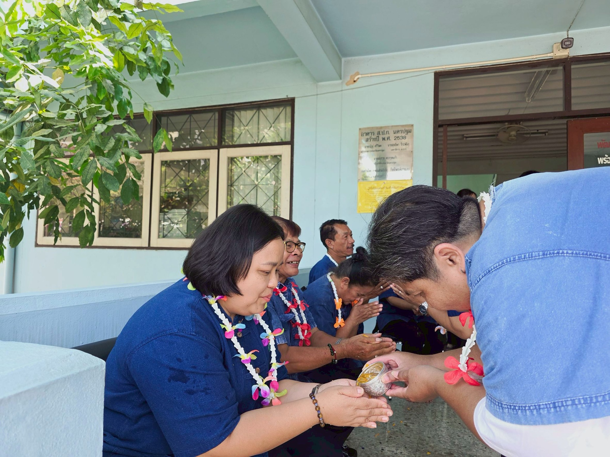 title - ส.ป.ก.นครปฐม ร่วมกิจกรรมสืบสานประเพณีไทย เนื่องในเทศกาลสงกรานต์ ประจำปี 2569