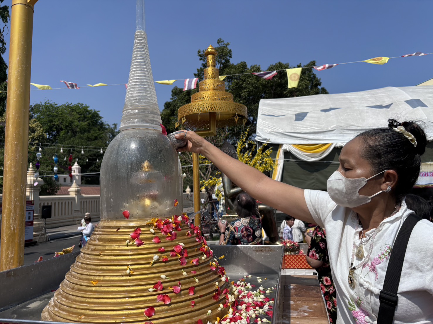 title - ส.ป.ก.นครปฐม ร่วมพิธีเปิดงานประเพณีสงกรานต์ ประจำปี 2569