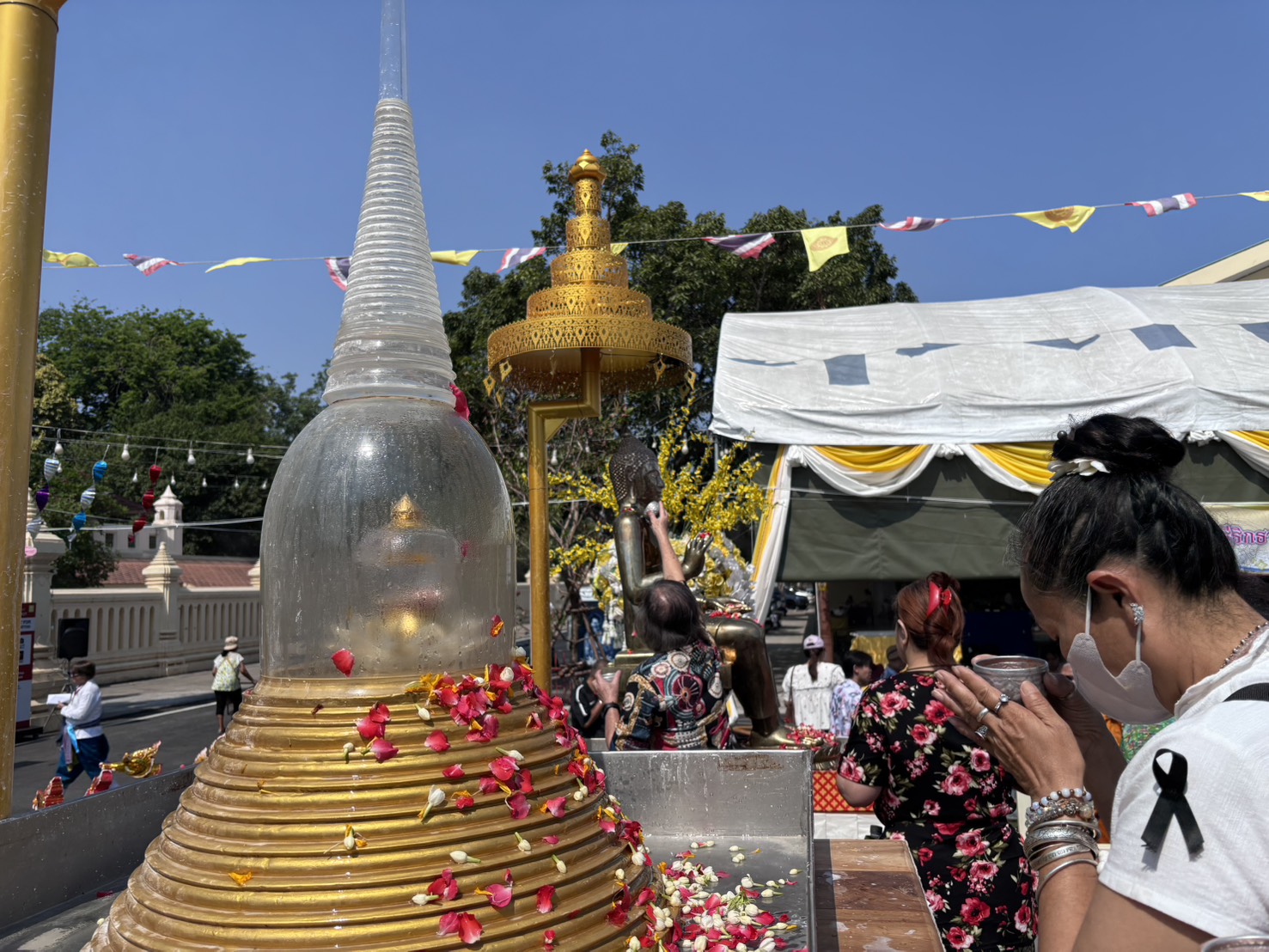 title - ส.ป.ก.นครปฐม ร่วมพิธีเปิดงานประเพณีสงกรานต์ ประจำปี 2569