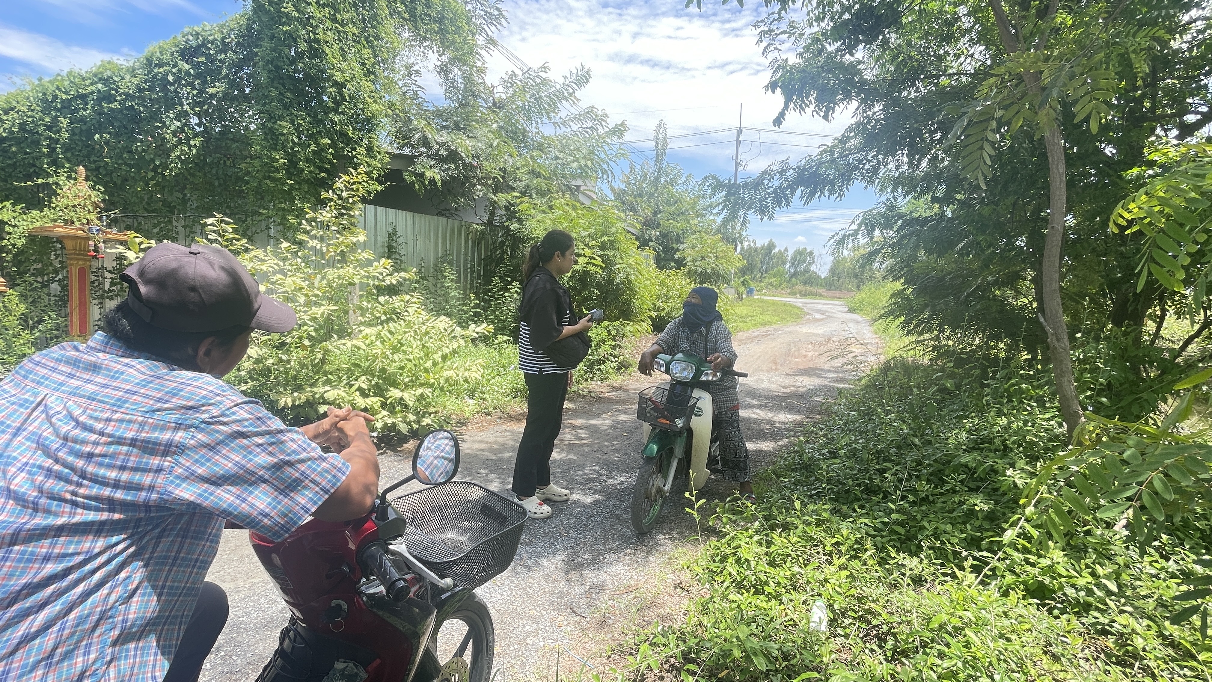 title - ส.ป.ก.นครปฐม ลงพื้นที่ติดต่อประสานงานเกษตรกรในเขตปฏิรูปที่ดิน เพื่อเก็บข้อมูลและติดตามการทำประโยชน์ของเกษตรกร ภายใต้โครงการพัฒนาเกษตรกรรมยั่งยืน ประจำปีงบประมาณ พ.ศ. 2569