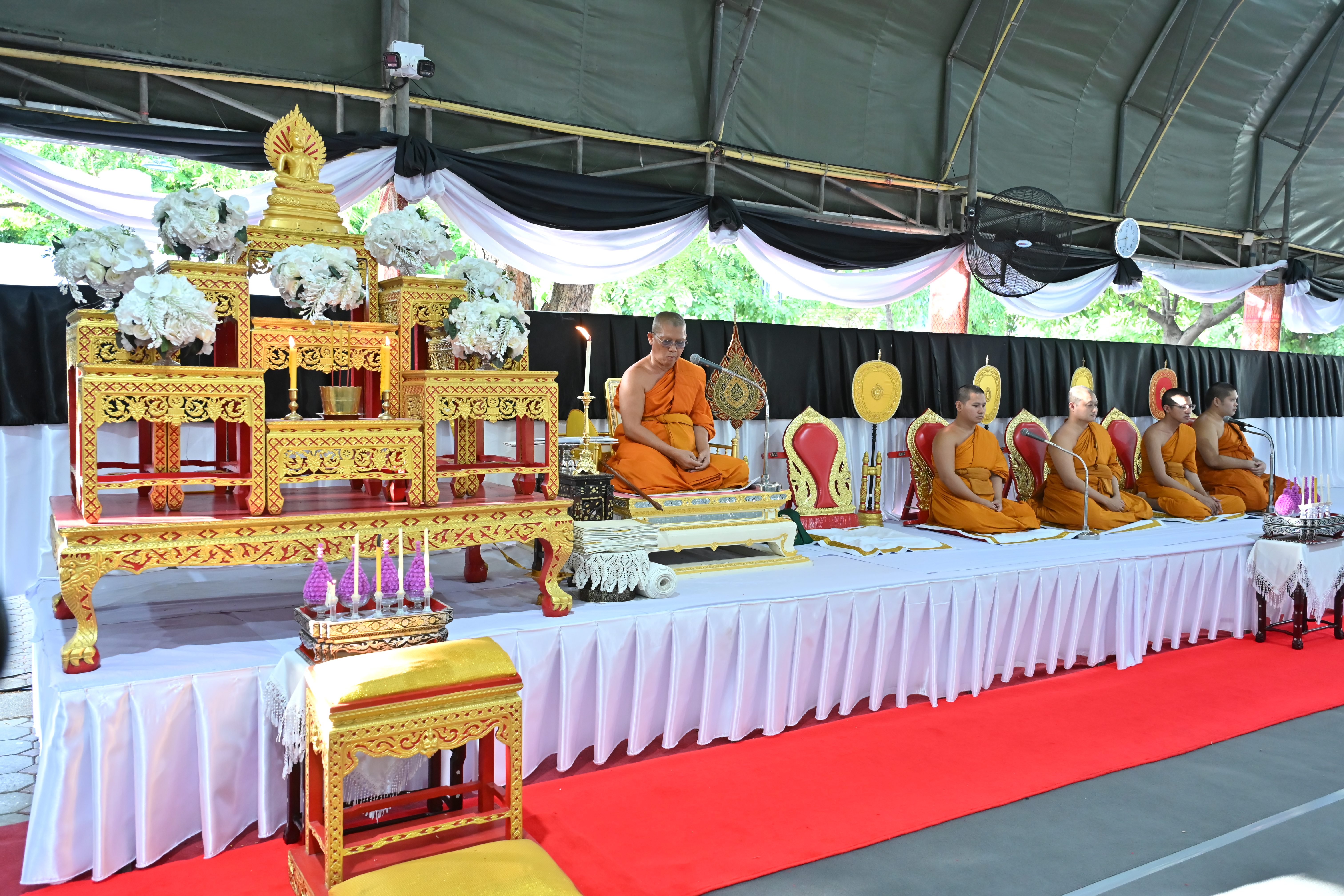 title - ส.ป.ก.นครปฐม เข้าร่วมพิธีบำเพ็ญกุศลสัตตมวาร (7 วัน) อุทิศถวายพระกุศลแด่สมเด็จพระเจ้าลูกเธอ เจ้าฟ้าพัชรกิติยาภา นเรนทิราเทพยวดี กรมหลวงราชสาริณีสิริพัชร มหาวัชรราชธิดา