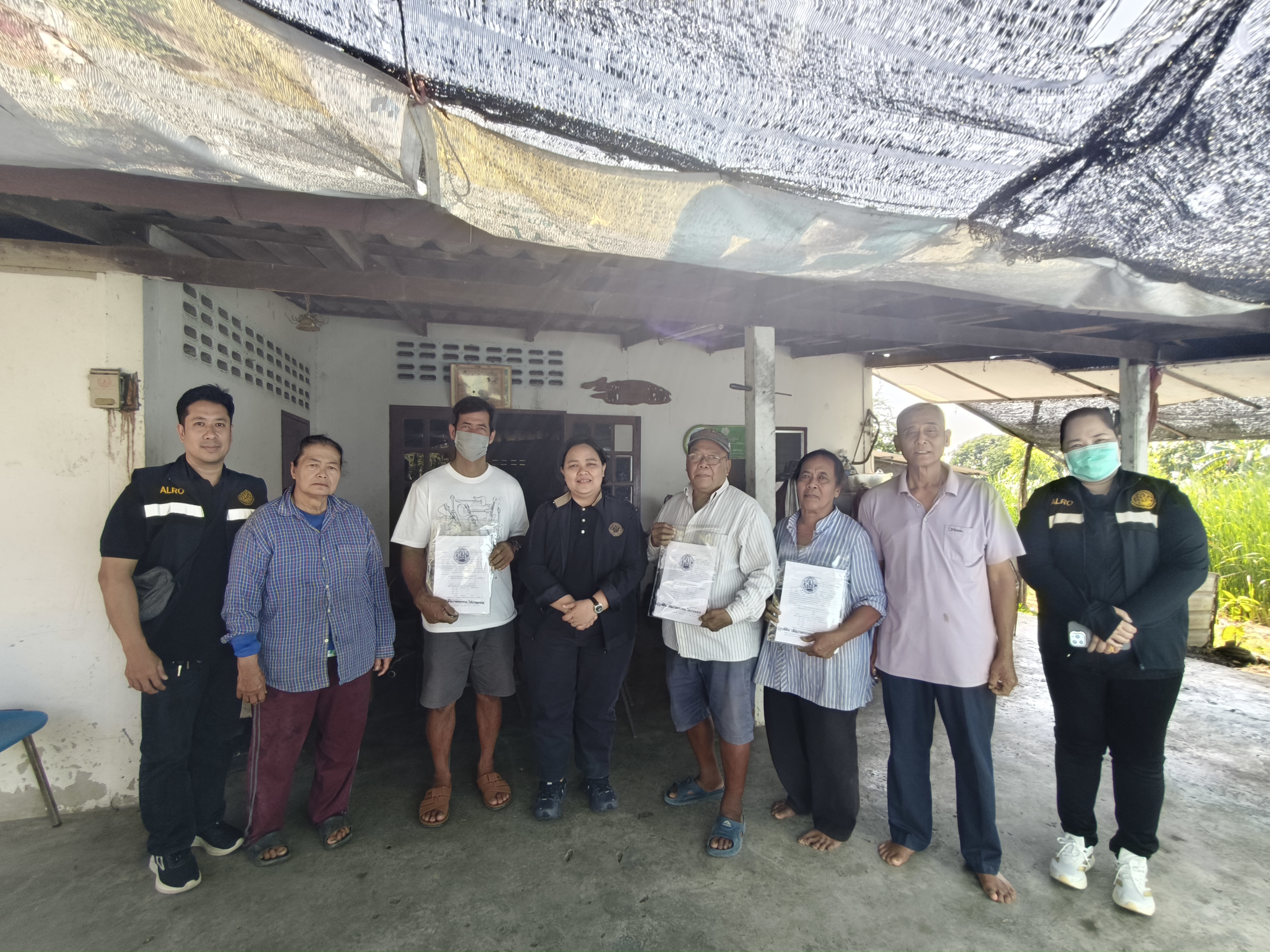 title - ส.ป.ก.นครปฐม ลงพื้นที่ดำเนินการจัดทำสัญญากู้ยืมเงินกองทุนการปฏิรูปที่ดินเพื่อเกษตรกรรม  ปี 2569 กลุ่มที่ 2-4 