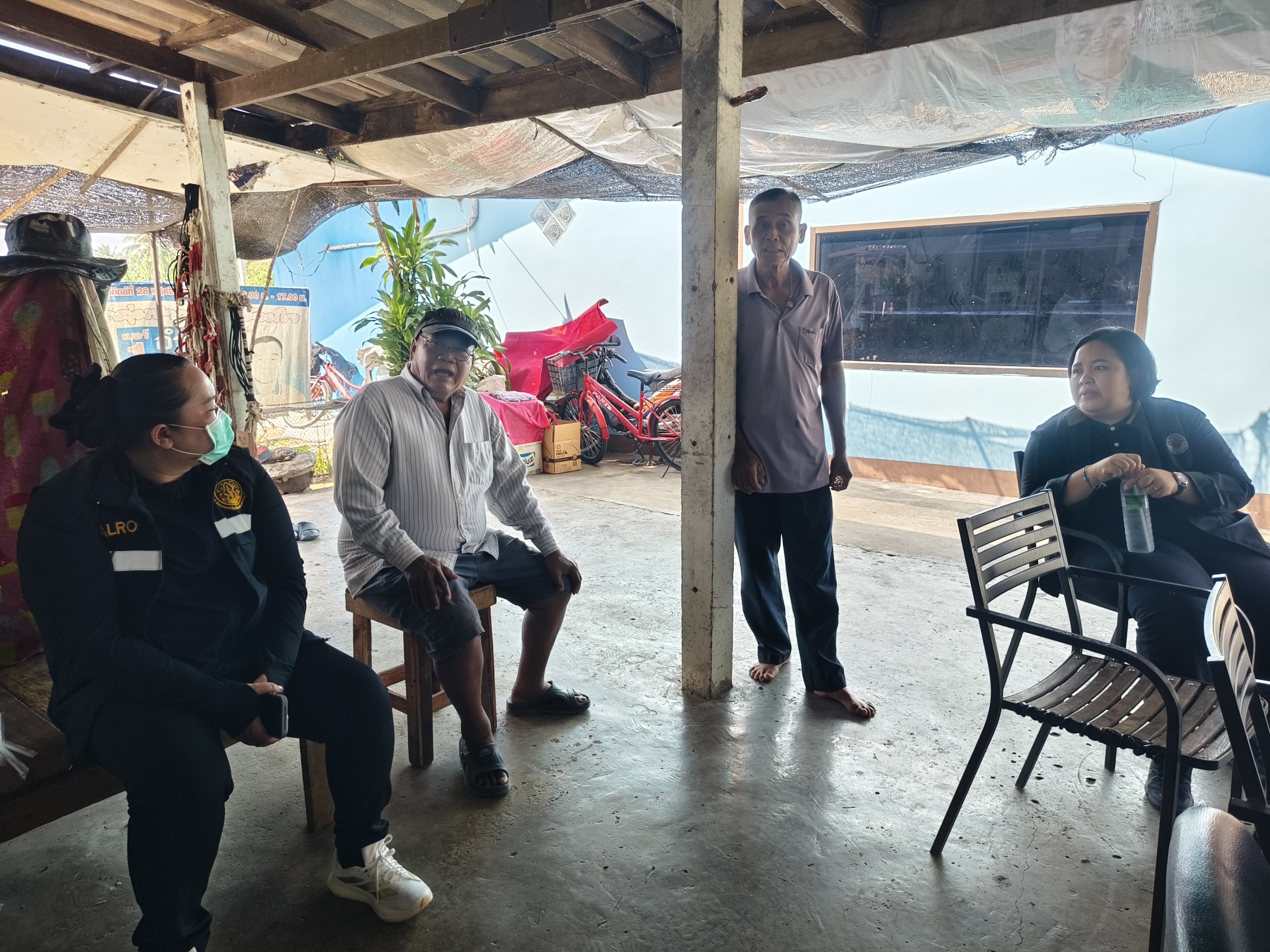 title - ส.ป.ก.นครปฐม ลงพื้นที่ดำเนินการจัดทำสัญญากู้ยืมเงินกองทุนการปฏิรูปที่ดินเพื่อเกษตรกรรม  ปี 2569 กลุ่มที่ 2-4 