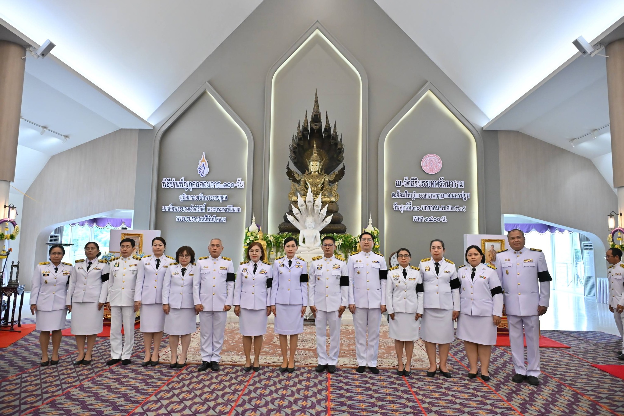 title - พิธีบำเพ็ญทักษิณานุประทานวาระสวรรรคต (สตมวาร) 100 วัน เพื่ออุทิศถวายพระราชกุศลแด่ สมเด็จพระนางเจ้าสิริกิติ์ พระบรมราชินีนาถ พระบรมราชชนนีพันปีหลวง