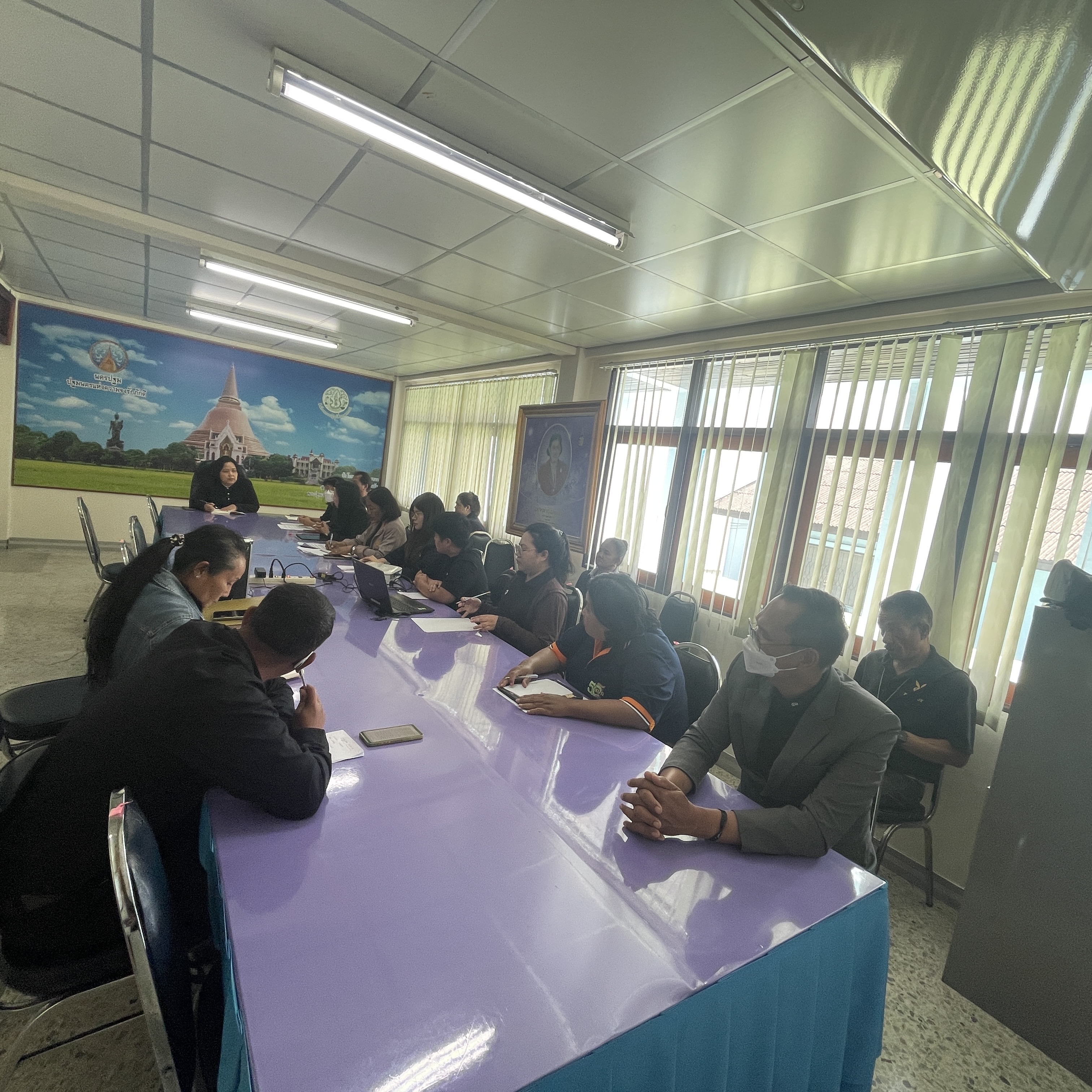 title - ประชุมสำนักงานการปฏิรูปที่ดินจังหวัดนครปฐม ประจำเดือนธันวาคม 2568