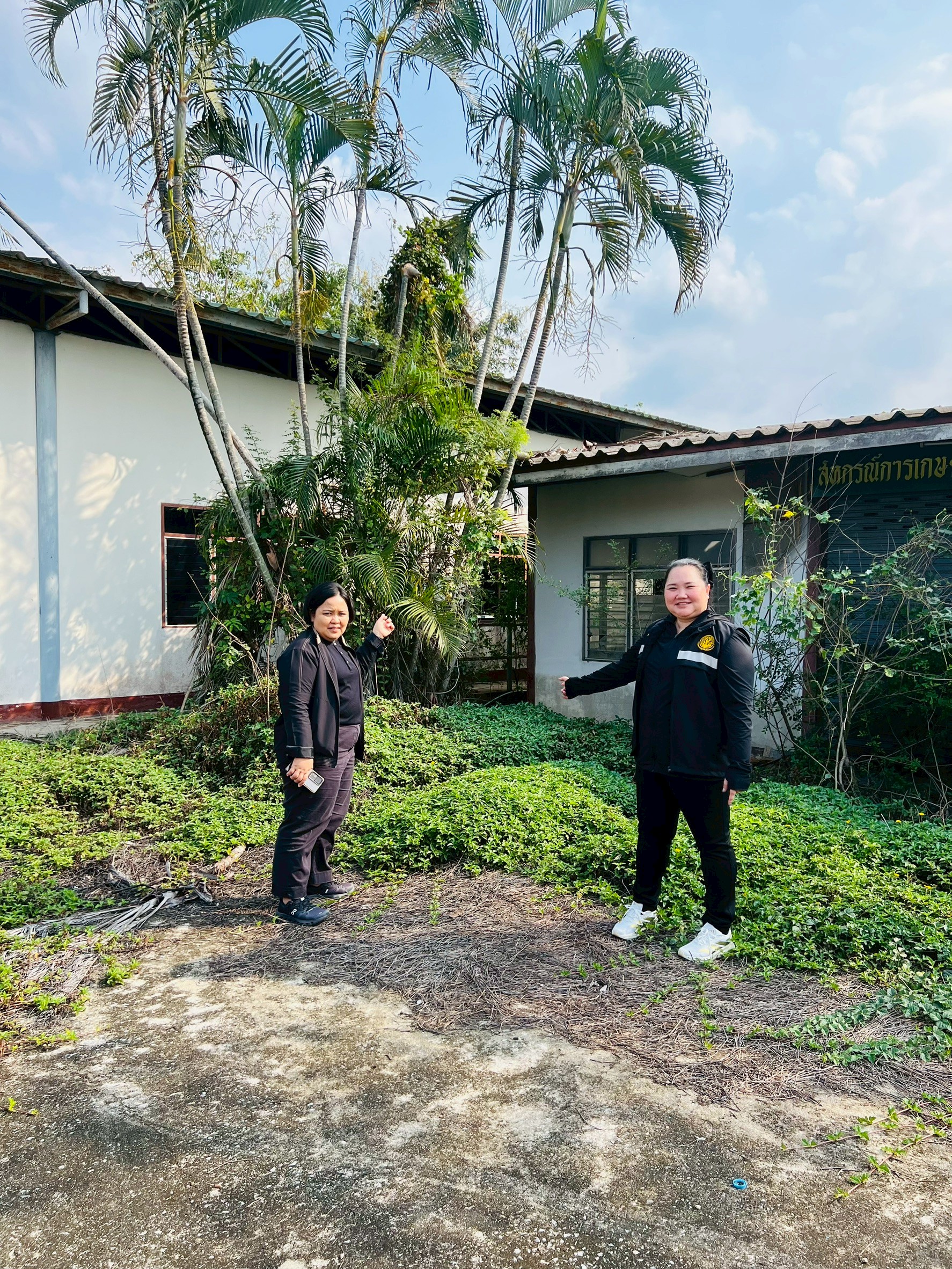 title - ส.ป.ก.นครปฐม โดย นางสาวศศิธร นาคศรีจันทร์ ปฏิรูปที่ดินจังหวัดนครปฐม ได้ลงพื้นที่ตรวจสอบกรณีสหกรณ์การเกษตรปฏิรูปที่ดินพุทธมณฑล ฯ