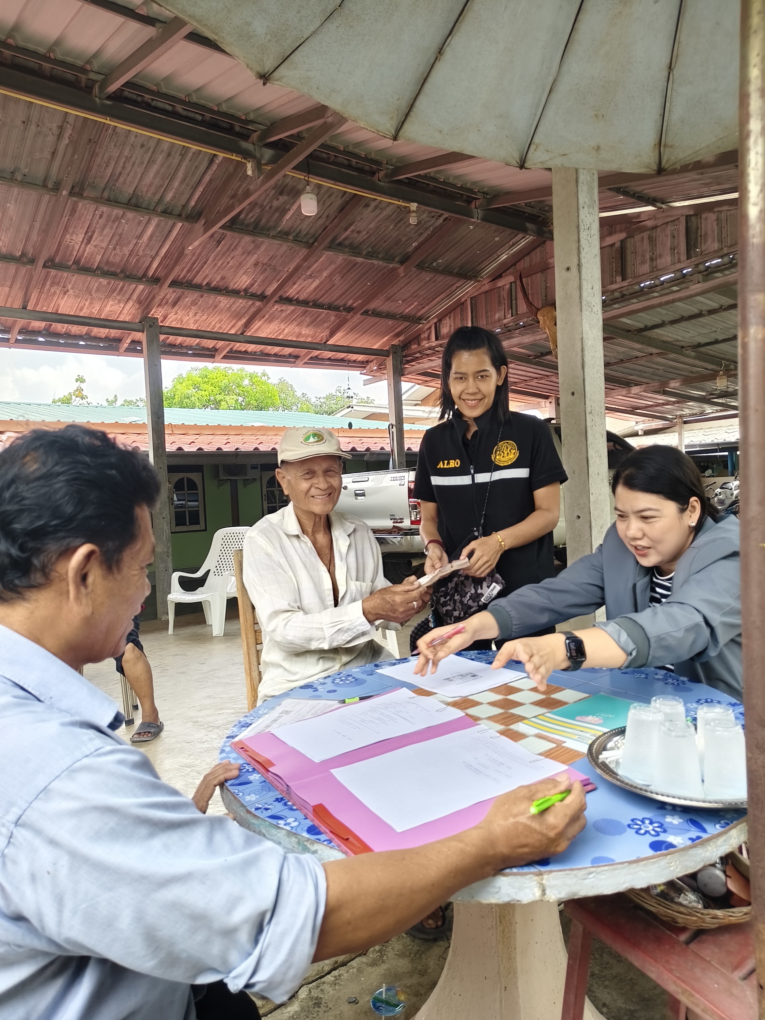 title - ส.ป.ก.นครปฐม ลงพื้นที่ให้บริการเกษตรกรในการจัดทำคำขอกู้ สนับสนุนสินเชื่อเงินกองทุนการปฏิรูปที่ดินเพื่อเกษตรกรรมและด้านการจัดเก็บและให้สินเชื่อเงินกองทุนการปฏิรูปที่ดินเพื่อเกษตรกรรม ปีงบประมาณ พ.ศ. 2569