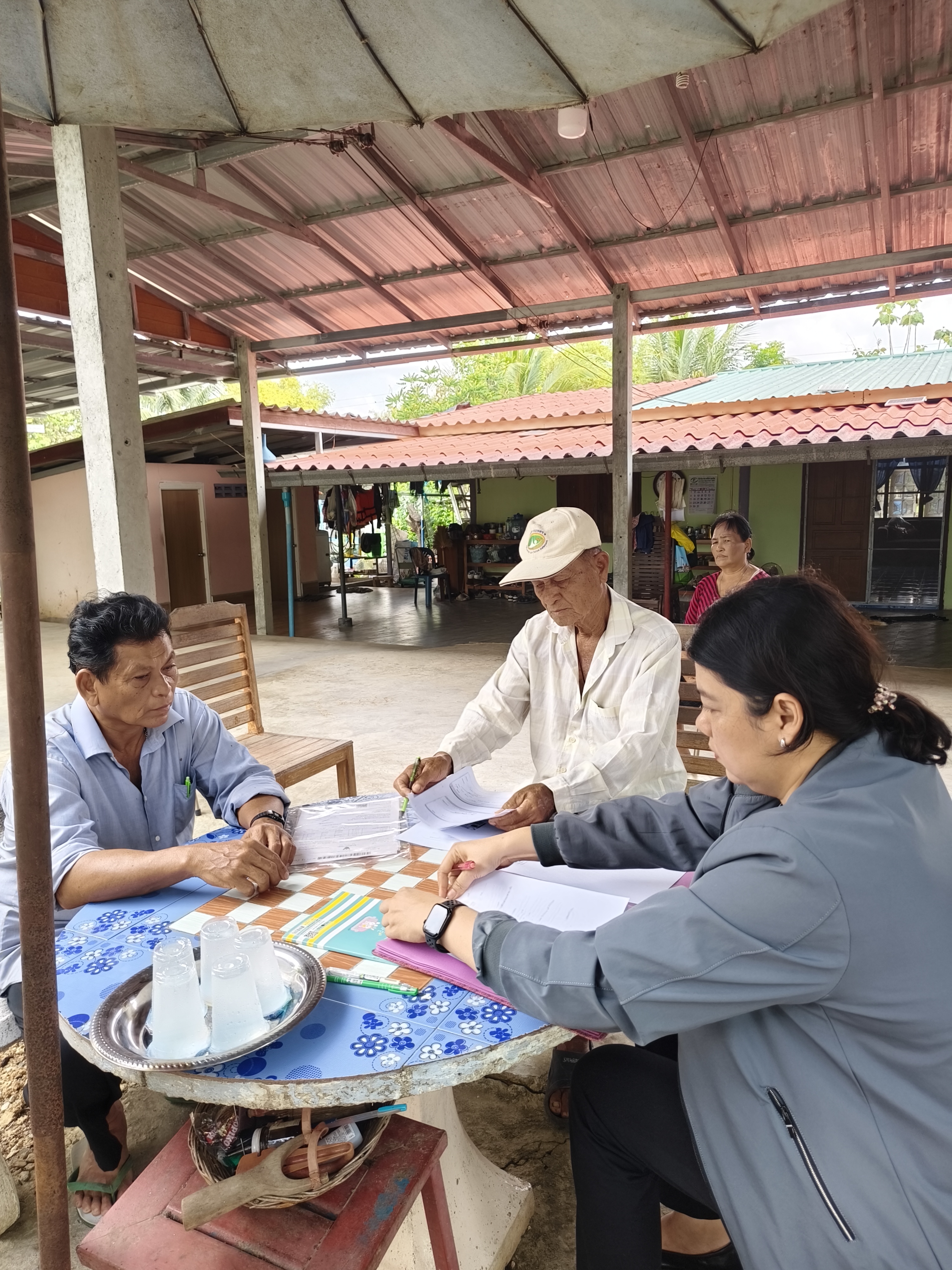 title - ส.ป.ก.นครปฐม ลงพื้นที่ให้บริการเกษตรกรในการจัดทำคำขอกู้ สนับสนุนสินเชื่อเงินกองทุนการปฏิรูปที่ดินเพื่อเกษตรกรรมและด้านการจัดเก็บและให้สินเชื่อเงินกองทุนการปฏิรูปที่ดินเพื่อเกษตรกรรม ปีงบประมาณ พ.ศ. 2569