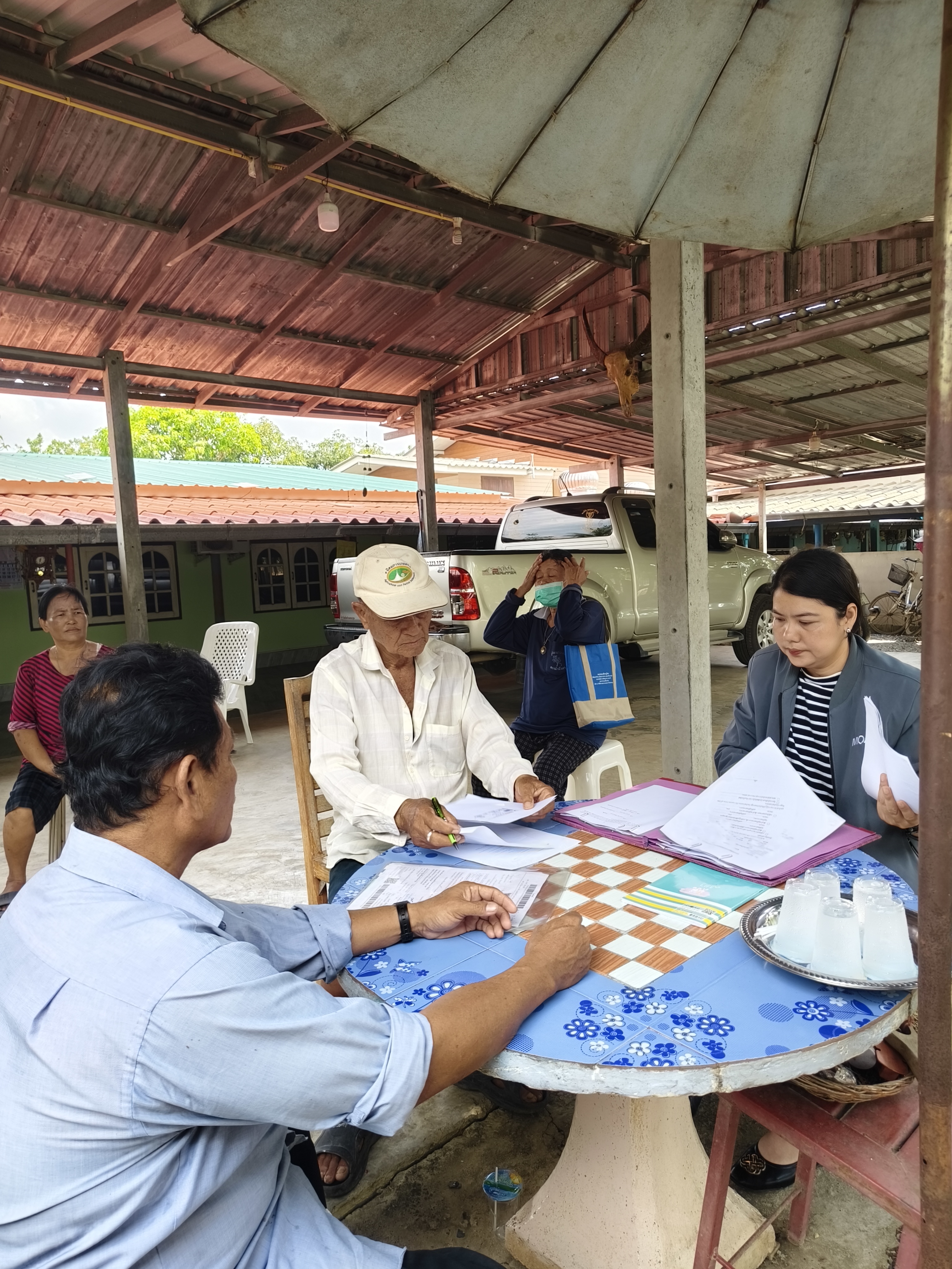 title - ส.ป.ก.นครปฐม ลงพื้นที่ให้บริการเกษตรกรในการจัดทำคำขอกู้ สนับสนุนสินเชื่อเงินกองทุนการปฏิรูปที่ดินเพื่อเกษตรกรรมและด้านการจัดเก็บและให้สินเชื่อเงินกองทุนการปฏิรูปที่ดินเพื่อเกษตรกรรม ปีงบประมาณ พ.ศ. 2569