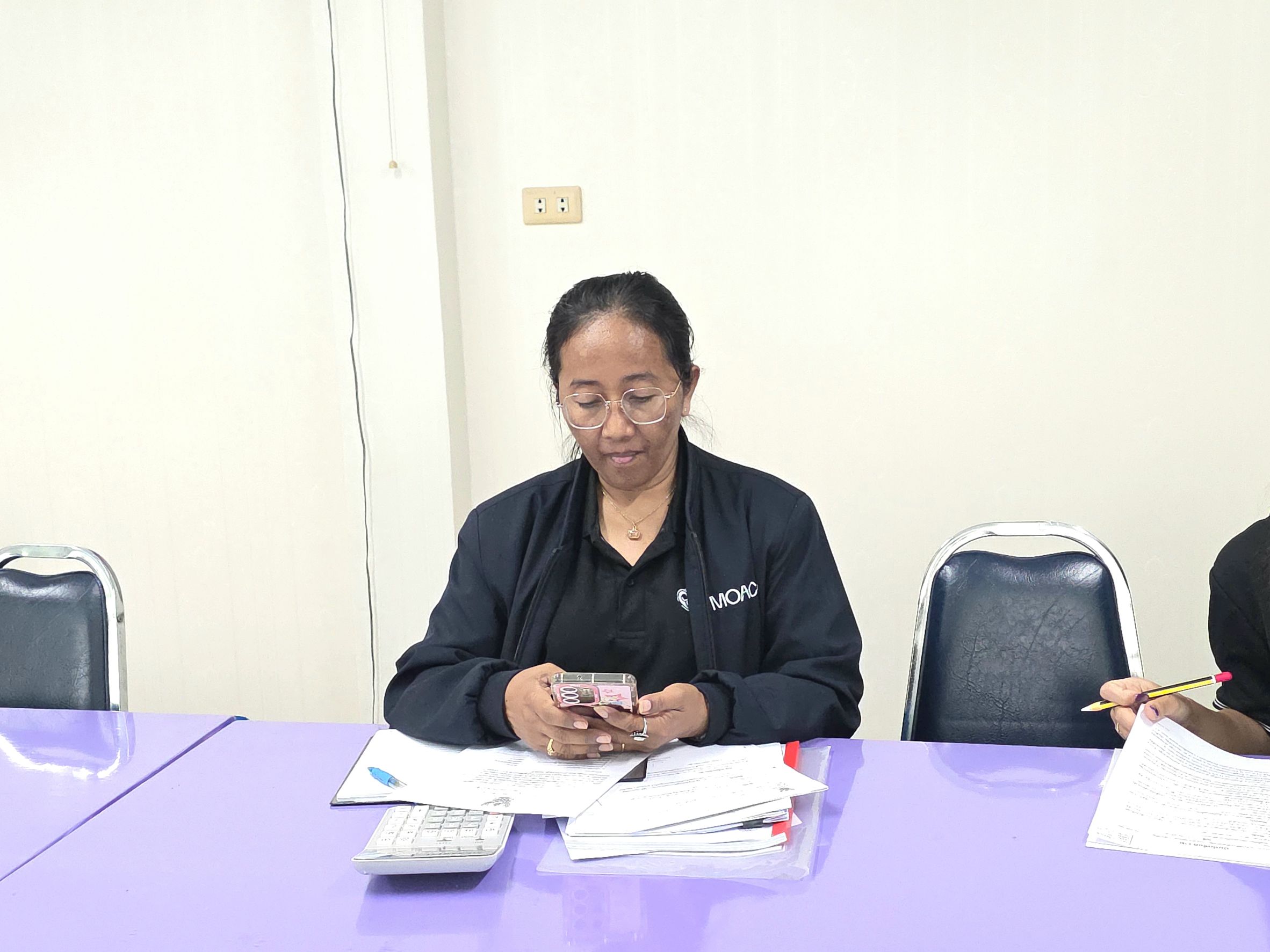 title - ส.ป.ก.นครปฐม จัดประชุมเพื่อหารือพิจารณาความเหมาะสมในการดำเนินการประชาสัมพันธ์ ความเป็นไปได้ในการจัดหาที่ดินพิจารณาแนวทางที่จะดำเนินการจัดซื้อในเบื้องต้น ในเขตพื้นที่จังหวัดนครปฐมดำเนินการให้เป็นไปตามหลักเกณฑ์และวิธีการจัดซื้อที่ดินที่ ส.ป.ก. กำหนด