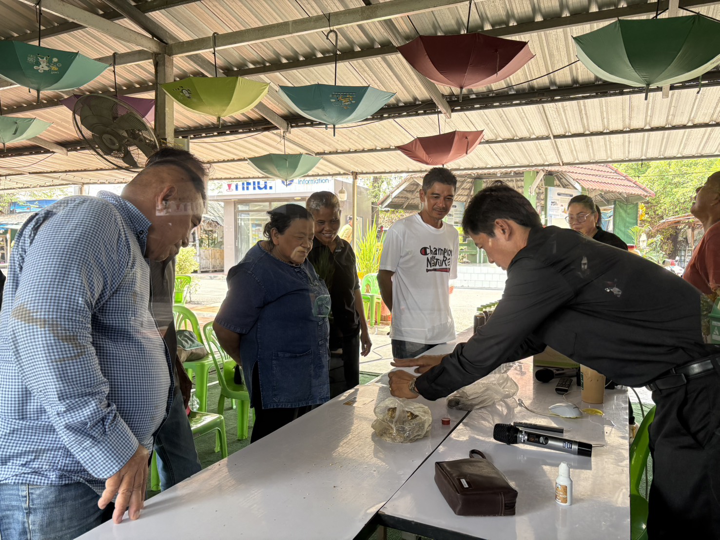 title - ส.ป.ก.นครปฐม จัดฝึกอบรมโครงการพัฒนาเกษตรกรรมยั่งยืนในเขตปฏิรูปที่ดินจังหวัดนครปฐม ปีงบประมาณ พ.ศ. 2569 หลักสูตร การพัฒนาและส่งเสริม การเพิ่มมูลค่าสินค้าเกษตรกรรมยั่งยืนในเขตปฏิรูปที่ดิน