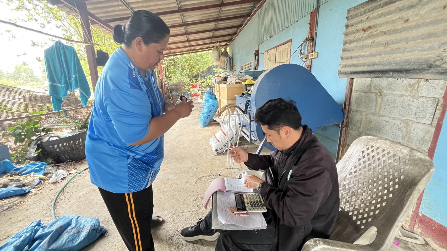 title - ส.ป.ก.นครปฐม ลงพื้นที่ให้บริการเกษตรกรด้านการให้สินเชื่อเงินกองทุนการปฏิรูปที่ดินเพื่อเกษตรกรรม ปีงบประมาณ พ.ศ. 2569 