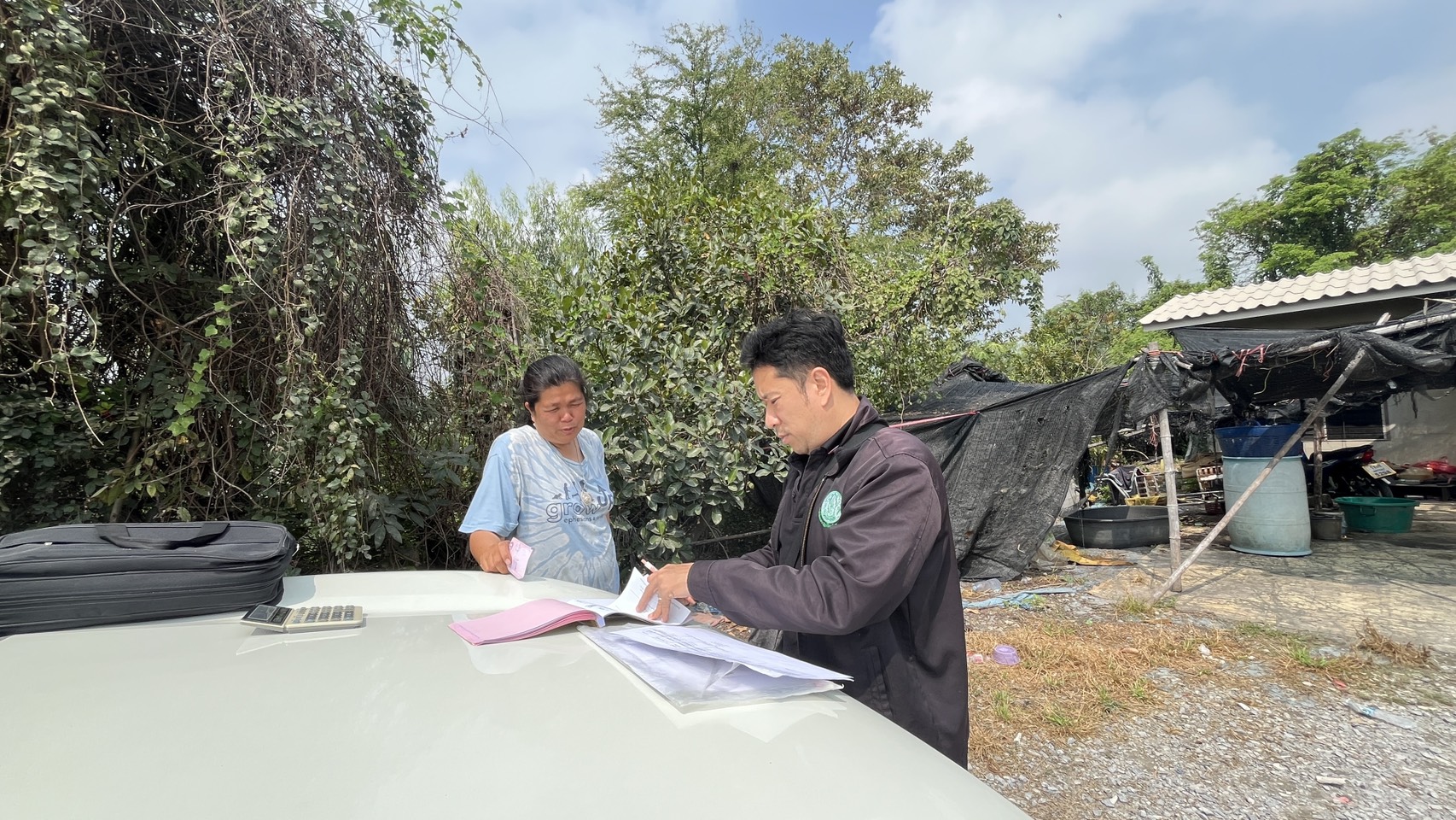 title - ส.ป.ก.นครปฐม ลงพื้นที่ให้บริการเกษตรกรด้านการให้สินเชื่อเงินกองทุนการปฏิรูปที่ดินเพื่อเกษตรกรรม ปีงบประมาณ พ.ศ. 2569 