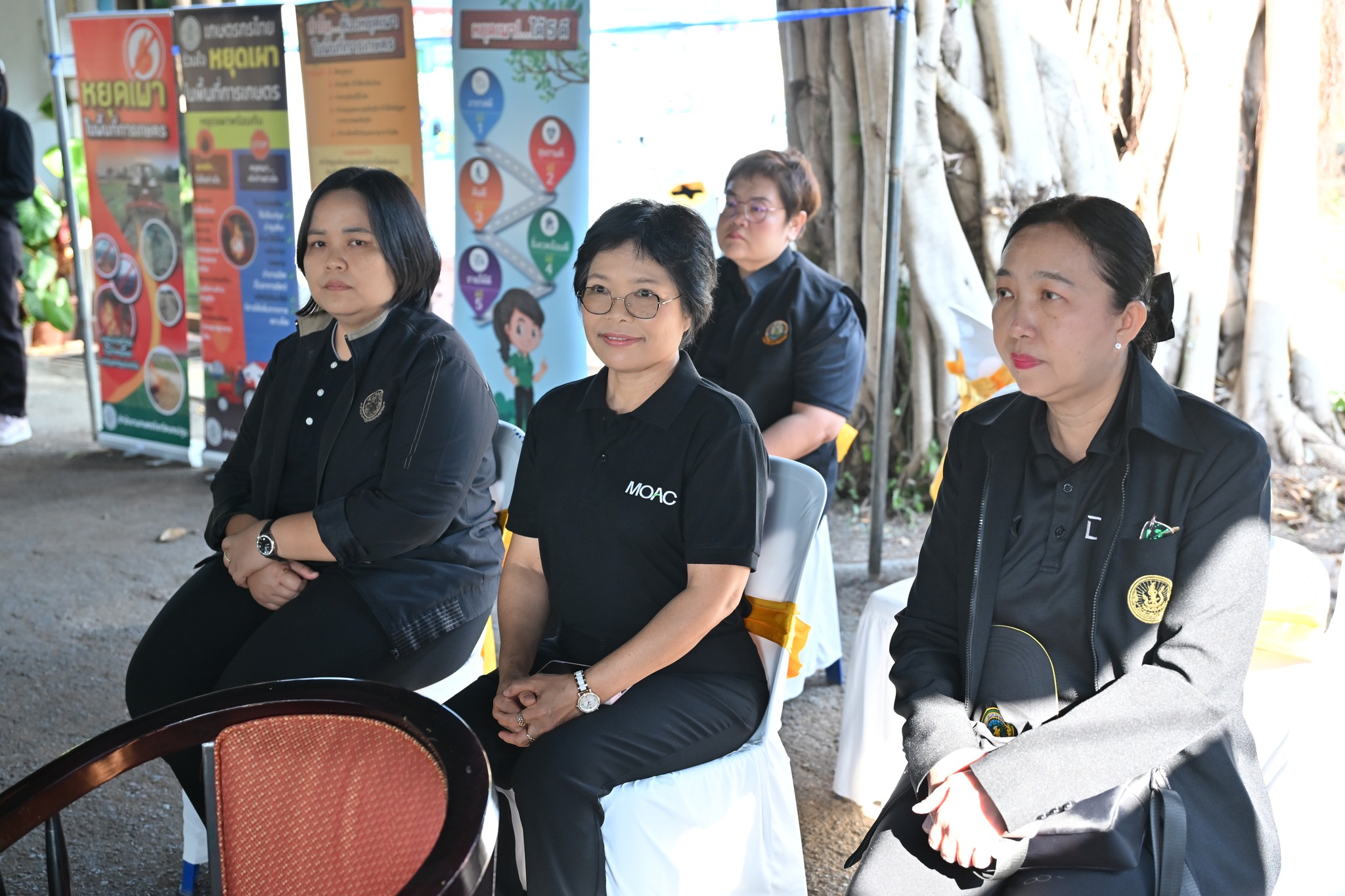 title - งาน “วันหมอดินอาสา กรมพัฒนาที่ดิน” ประจำปี พ.ศ. 2569 ภายใต้หัวข้อ “3 ทศวรรษ หมอดินอาสา สืบสานคุณค่า ต่อยอดภูมิปัญญา พัฒนาดินไทย”