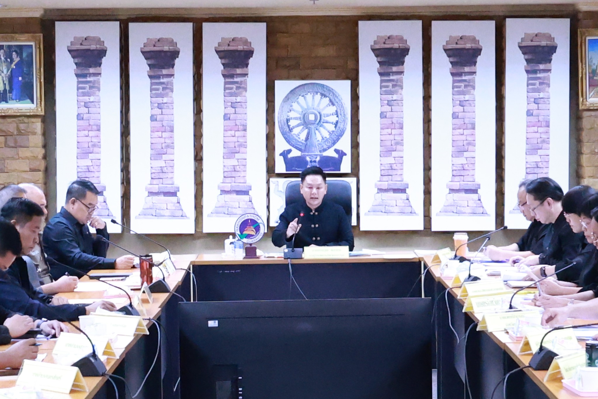 การประชุมศูนย์บัญชาการเหตุการณ์จังหวัดนครปฐม (การป้องกันและแก้ไขปัญหาฝุ่นละอองขนาดเล็ก (PM25) ปี2569 ครั้งที่ 1/2569