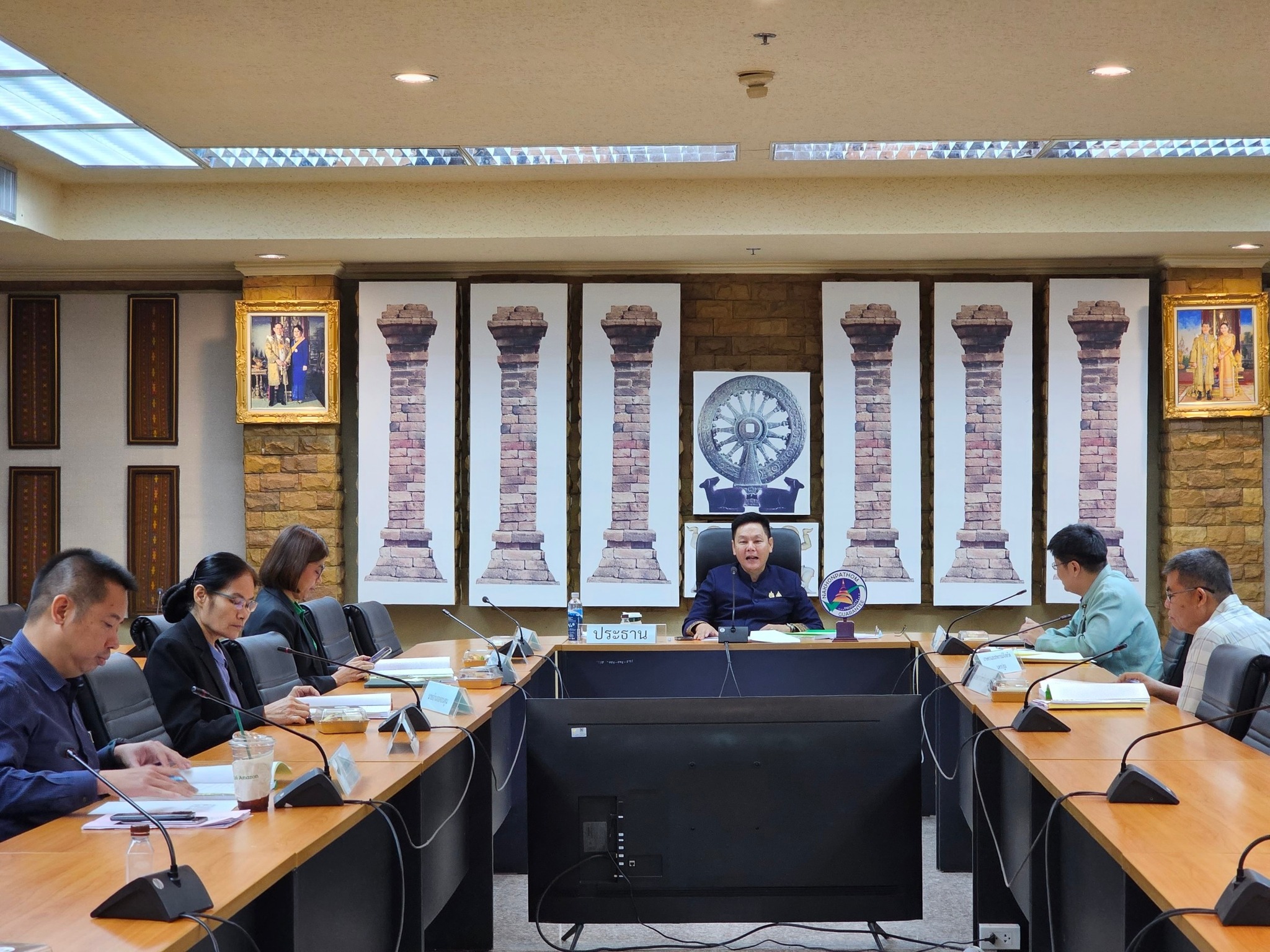 การประชุมคณะกรรมการคัดเลือกผู้แทนเกษตรกรเป็นกรรมการในคณะกรรมการปฏิรูปที่ดินจังหวัดนครปฐม