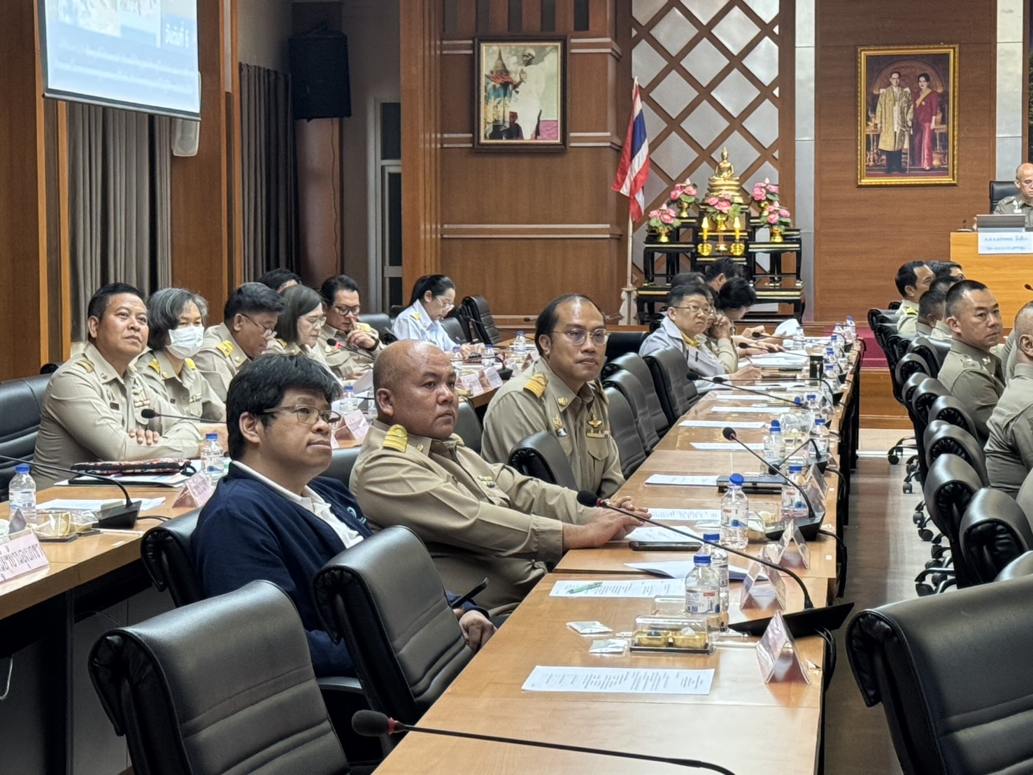 ร่วมประชุมคณะกรมการจังหวัดนครปฐมและหัวหน้าส่วนราชการประจำจังหวัดนครปฐม