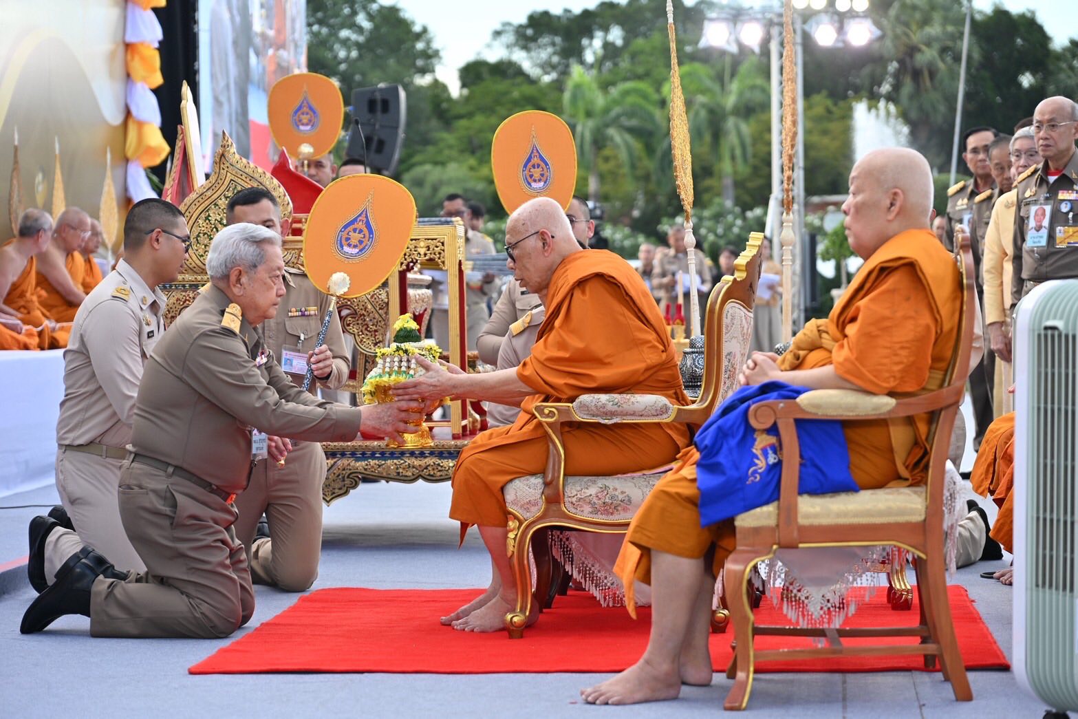 โครงการ “สืบสานงานพ่อ ต่อยอดทุนเล่าเรียนหลวงสำหรับพระสงฆ์ไทย” 