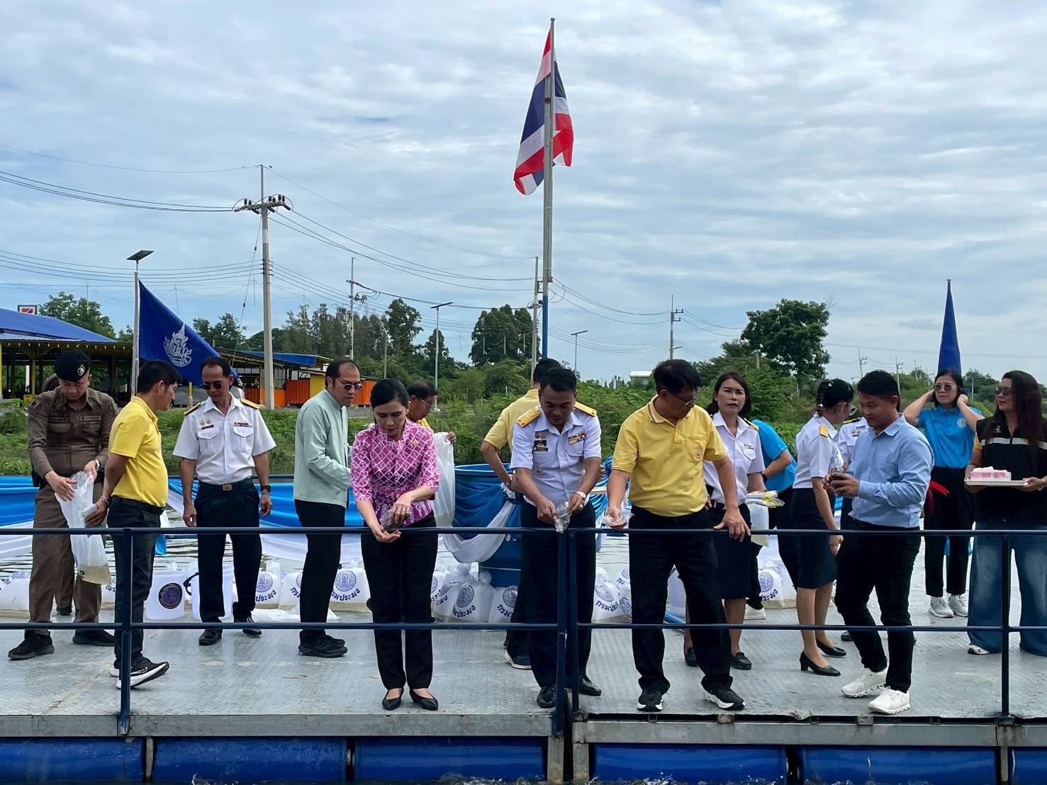 พิธีปล่อยพันธุ์สัตว์น้ำเนื่องในวันประมงแห่งชาติ ประจำปี พ.ศ. 2568 