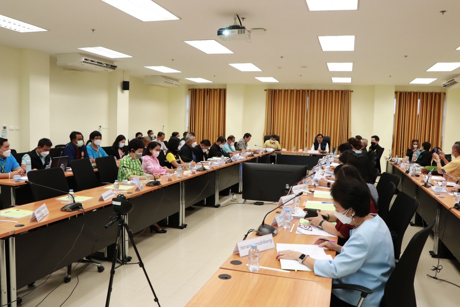 ประชุมติดตามงานนโยบายของรัฐมนตรีว่าการกระทรวงเกษตรและสหกรณ์ และคณะอนุกรรมการพัฒนาการเกษตรและสหกรณ์จังหวัดนครปฐม