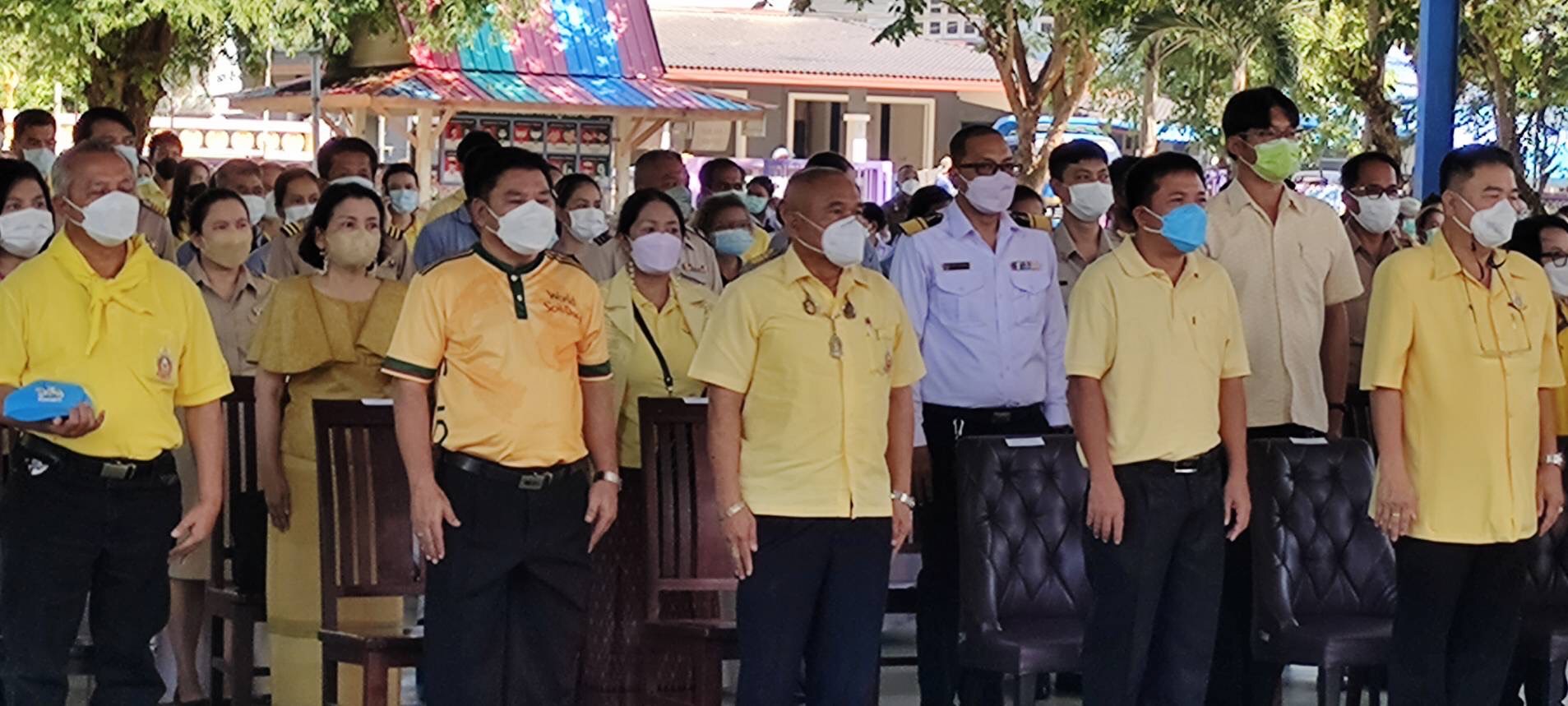 กิจกรรมปลูกต้นไม้เฉลิมพระเกียรติพระบาทสมเด็จพระเจ้าอยู่หัว