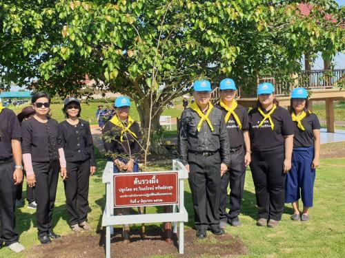 กิจกรรมสร้างสรรค์ศิลปะบนนาข้าว (ดำนา) โครงการผืนดินพระราชทานเพื่อการคุ้มครองพื้นที่เกษตรกรรม เฉลิมพระเกียรติ เนื่องในโอกาสมหามงคลพระราชพิธีบรมราชาภิเษก