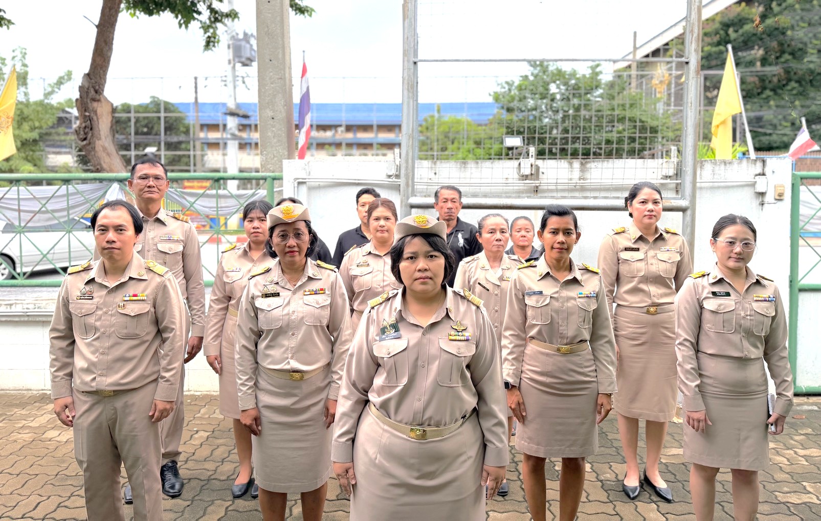 title - ส.ป.ก.นครปฐม ร่วมกิจกรรมเคารพธงชาติและร้องเพลงชาติไทย เนื่องในวันพระราชทานธงชาติไทย (Thai national flag day) 28 กันยายน 2569