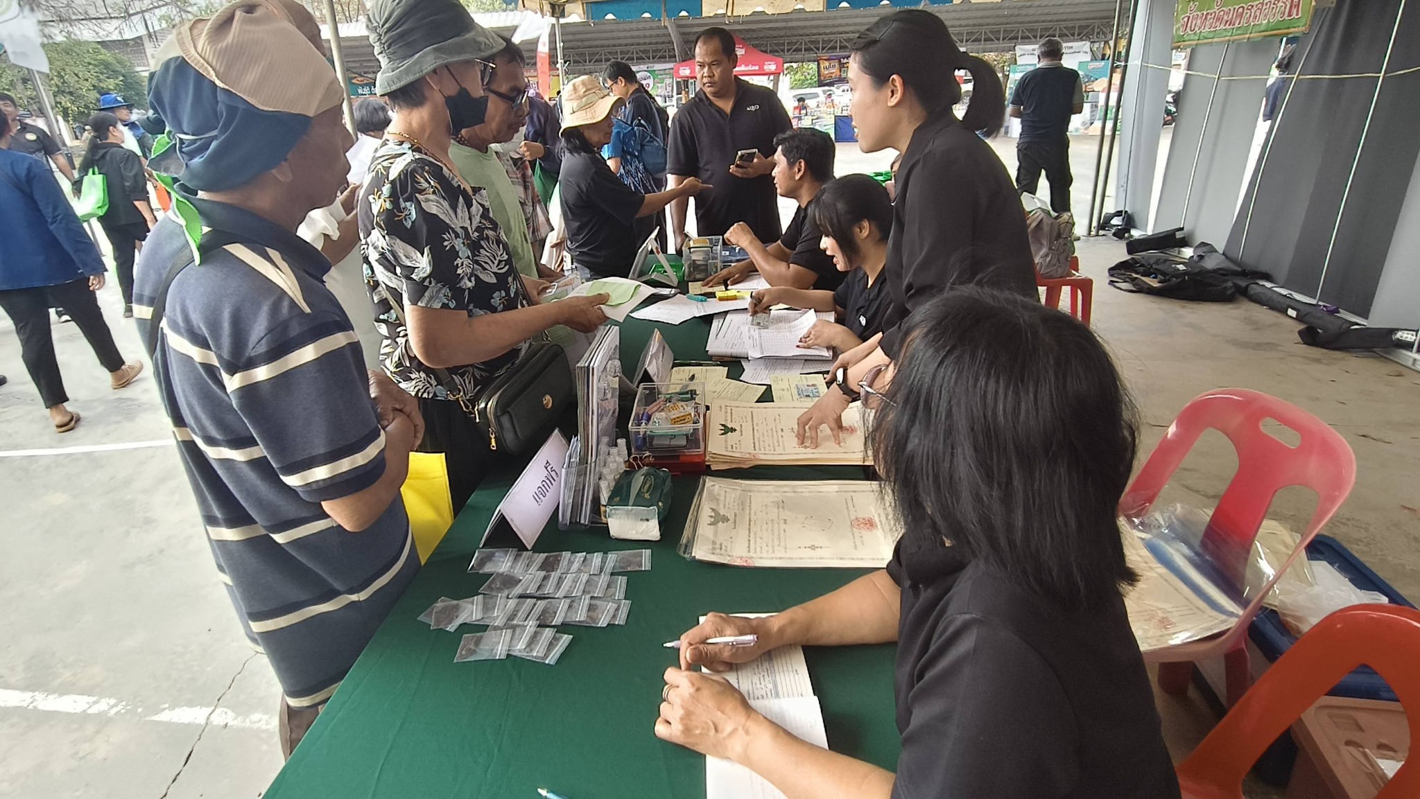 title - ส.ป.ก.ร่วมเป็นเกียรติในพิธีส่ง-รับมอบเครื่องบินปลดประจำการของกรมฝนหลวงและการบินเกษตร