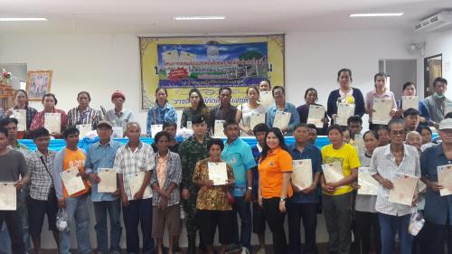 สำนักงานการปฏิรูปที่ดินจังหวัดนครสวรรค์ จัดฝึกอบรมก่อนมอบหนังสืออนุญาตให้เข้าทำประโยชน์ ในเขตปฏิรูปที่ดิน (ส.ป.ก.4-01) ประจำปีงบประมาณ 2561