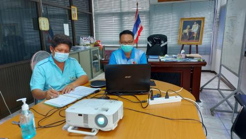 วันที่ 6 พฤษภาคม 2564 เวลา 09.30 น.  นายประเสริฐ กาญจนเกียรติกุล ปฏิรูปที่ดินจังหวัดนครสวรรค์ พร้อมด้วย นายเอกชัย จรรยาวิจิตร์ นักวิชาการปฏิรูปที่ดินชำนาญการ ร่วมการประชุมชี้แจงแผนการขับเคลื่อนโครงการนำร่อง “พัฒนาเกษตรแม่นยำสู่ธุรกิจเกษตรอุตสาหกรรม 2 ล้าน