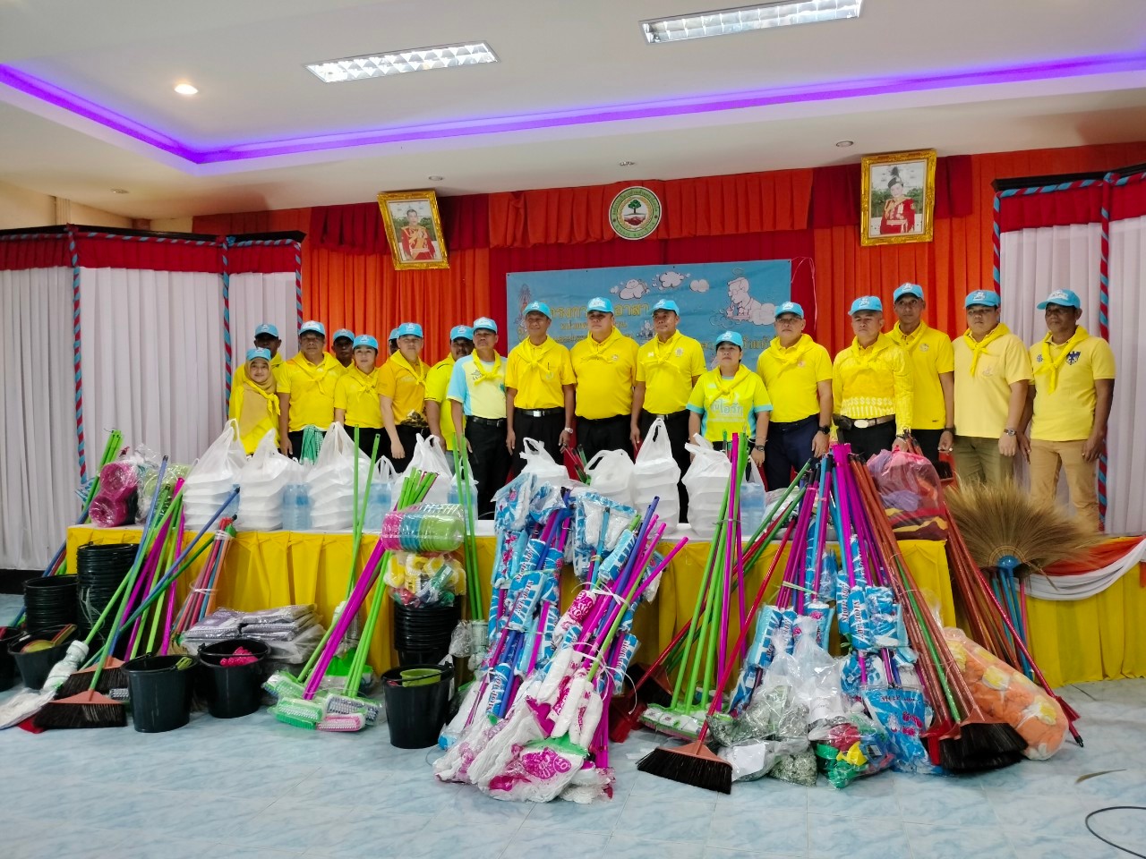  ส.ป.ก.นราธิวาส ร่วมกิจกรรมจิตอาสาภัยพิบัติ ขั้นฟื้นฟูพื้นที่ตำบลบาโงสะโต อำเภอระแงะ