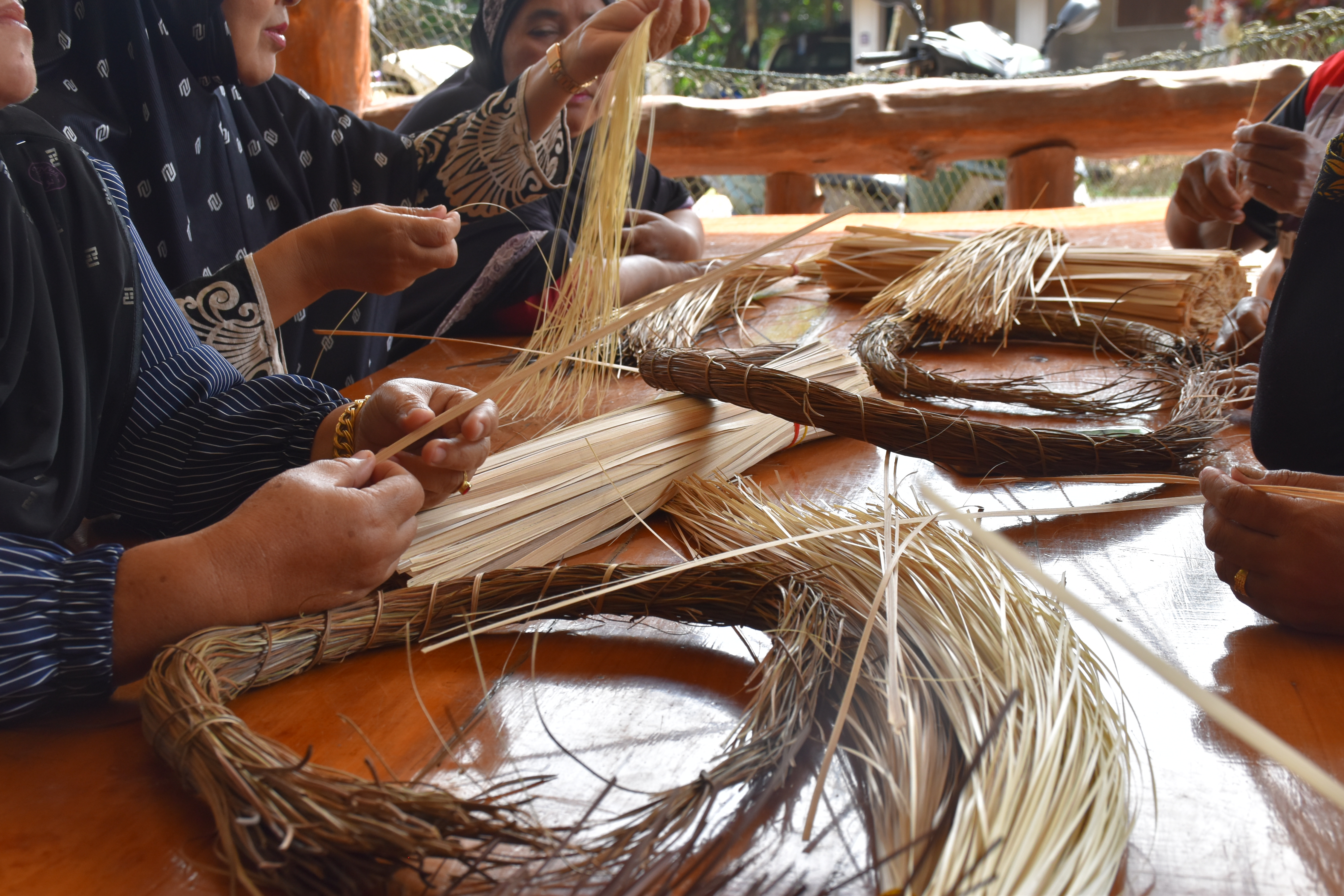 ส.ป.ก.นราธิวาส จัดฝึกอบรมโครงการพัฒนาธุรกิจชุมชน กิจกรรมพัฒนาธุรกิจชุมชนในเขตปฏิรูปที่ดิน ปีงบประมาณ พ.ศ.2569 หลักสูตร การสร้างความเข้มแข็งและการแปรรูปสินค้า