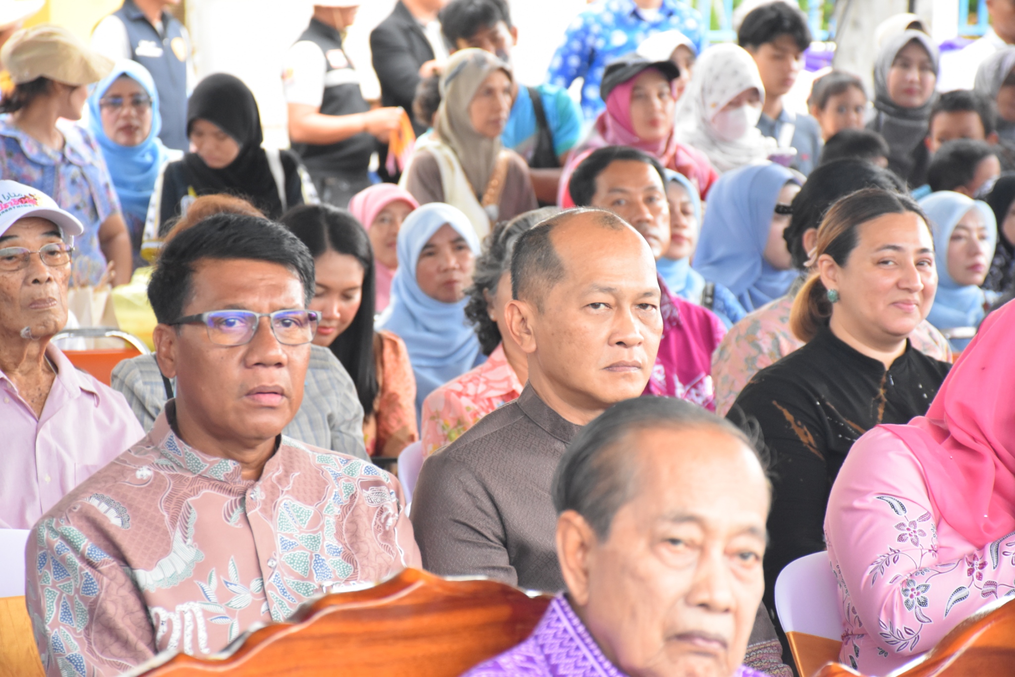 ส.ป.ก.นราธิวาส ร่วมพิธีเปิดและปล่อยขบวนแห่ทางบก งานของดีเมืองนรา ครั้งที่ 48 ประจำปี 2568