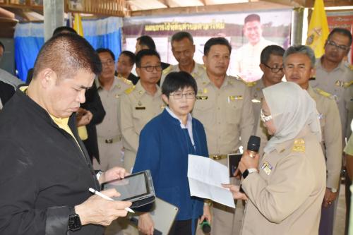 รัฐมนตรีช่วยว่าการกระทรวงเกษตรและสหกรณ์ (ร้อยเอก ธรรมนัส  พรหมเผ่า) พร้อมด้วย คณะเดินทางตรวจราชการในพื้นที่จังหวัดนราธิวาส