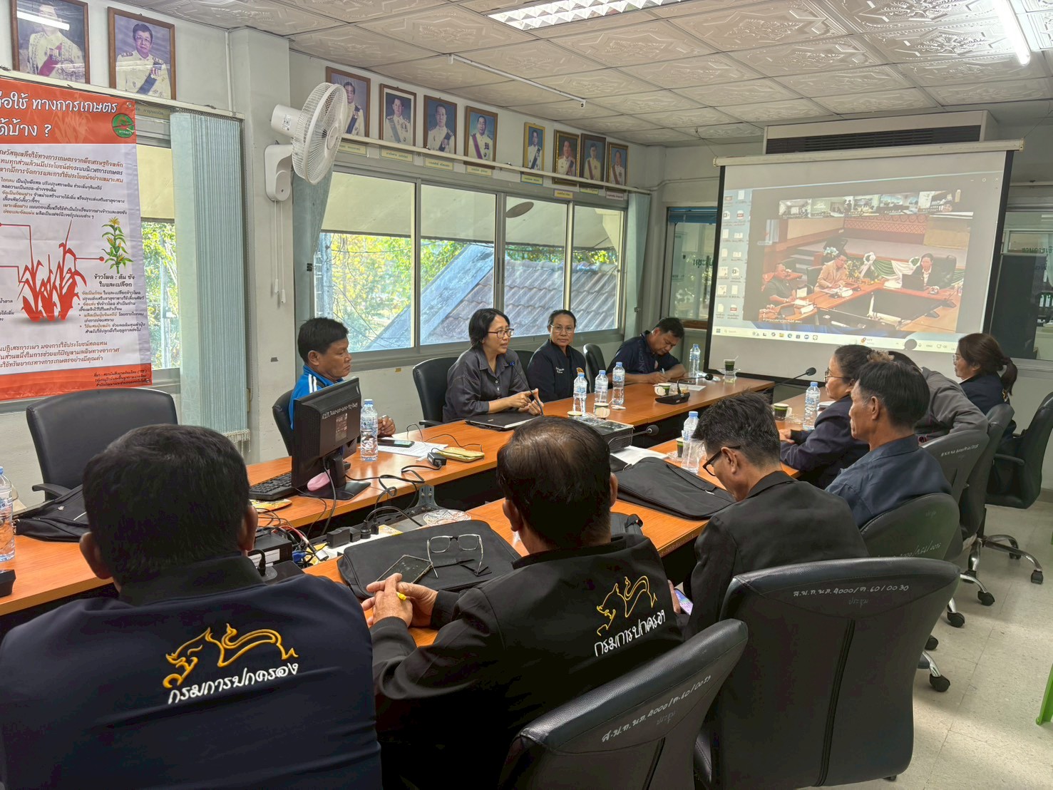 title - ส.ป.ก.หนองบัวลำภู จัดกิจกรรม ประชุมผู้นำเกษตรกรในเขตปฏิรูปที่ดินเพื่อรับทราบนโยบาย และการขับเคลื่อนงานปฏิรูปที่ดิน ด้านกฎหมายกับการปฏิรูปที่ดิน และด้านการพัฒนาของสำนักงานการปฏิรูปที่ดิน เพื่อนำไปเผยแพร่ข่าวสารให้กับเกษตร ประจำปีงบประมาณ พ.ศ. 2569  พร้อมลงพื้นที่ศึกษาดูงาน เพื่อนำความรู้ไปถ่ายทอดให้เกษตรกรในเขตปฏิรูปที่ดินต่อไป