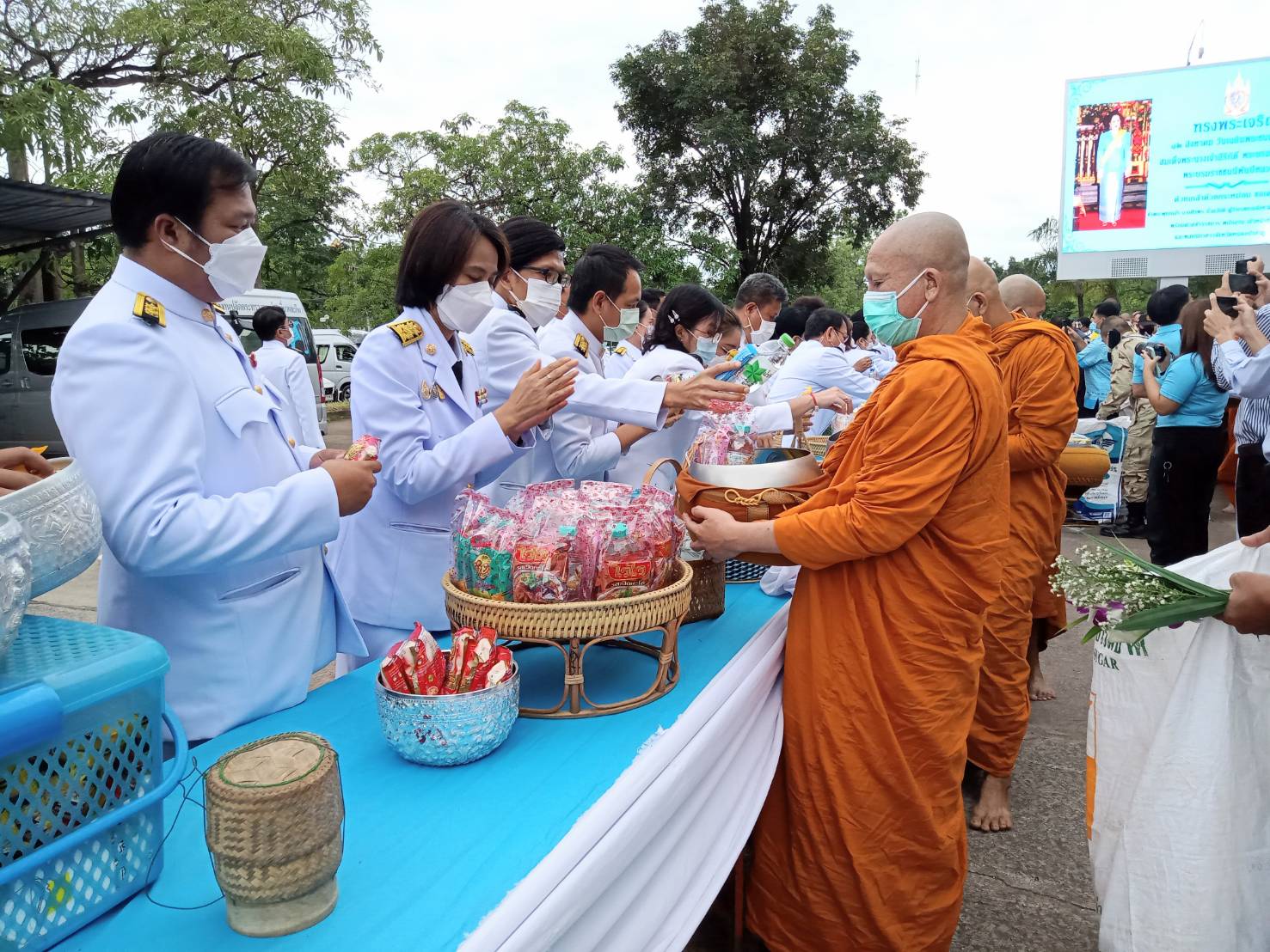 ส.ป.ก.หนองบัวลำภู ร่วมกิจกรรมเฉลิมพระเกียรติสมเด็จพระนางเจ้าสิริกิติ์ พระบรมราชินีนาถ พระบรมราชชนนีพันปีหลวง เนื่องในโอกาสมหามงคลเฉลิมพระชนมพรรษา ๙๐ พรรษา ๑๒ สิงหาคม ๒๕๖๕
